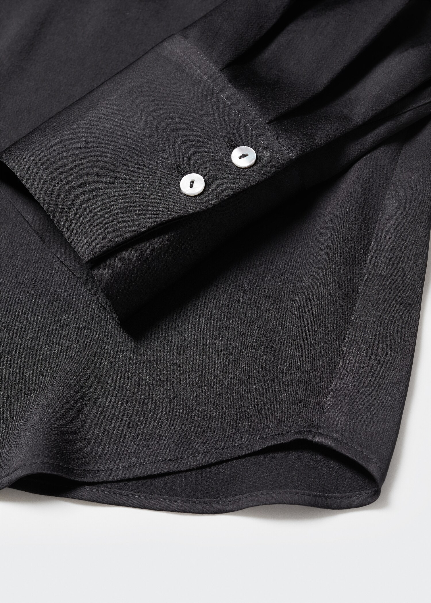 Chemise fluide satinée - Détail de l'article 8