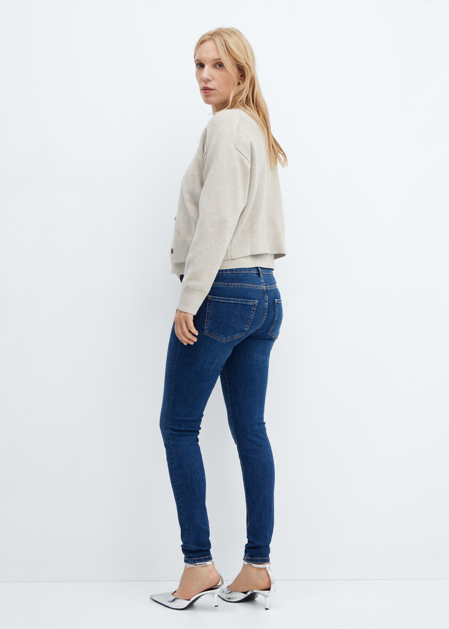 Jeans skinny premamá - Reverso del artículo