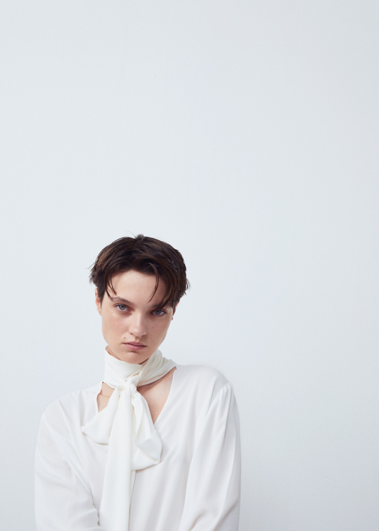 Blusa lazo cuello - Detalle del artículo 7
