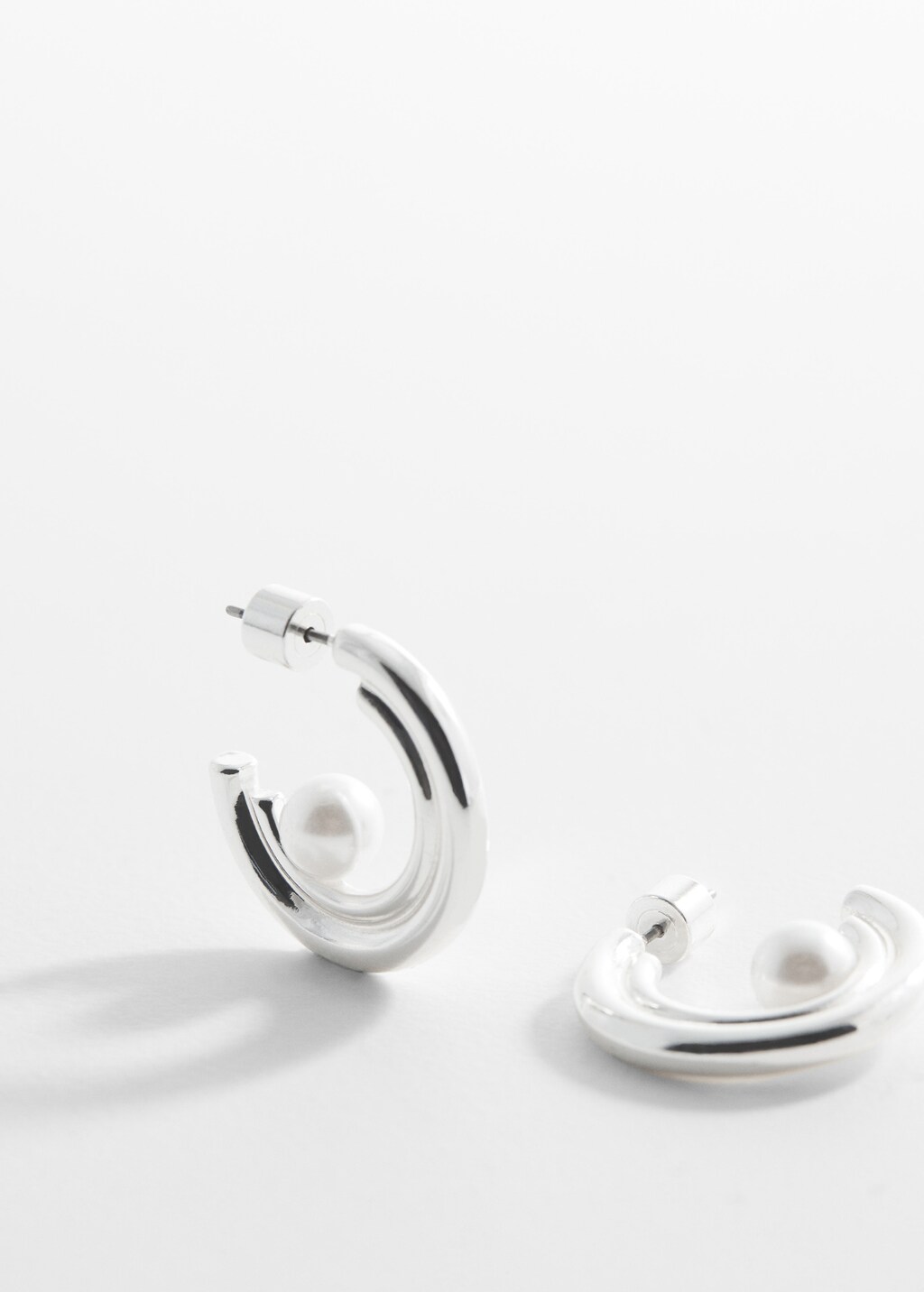 Pearl detail hoop earrings Women MANGO Kosovo