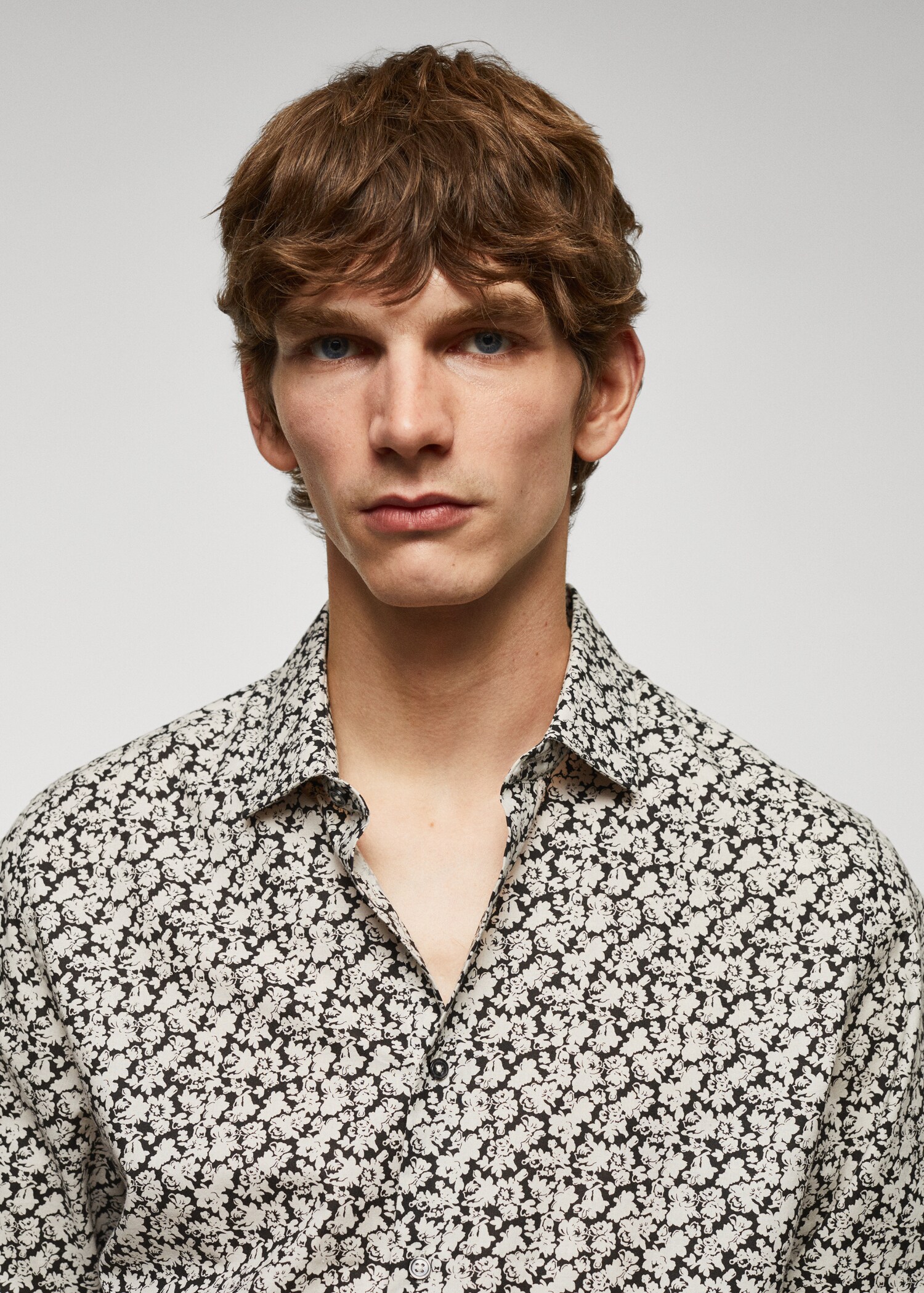 Camisa 100% algodón estampado flores - Detalle del artículo 1