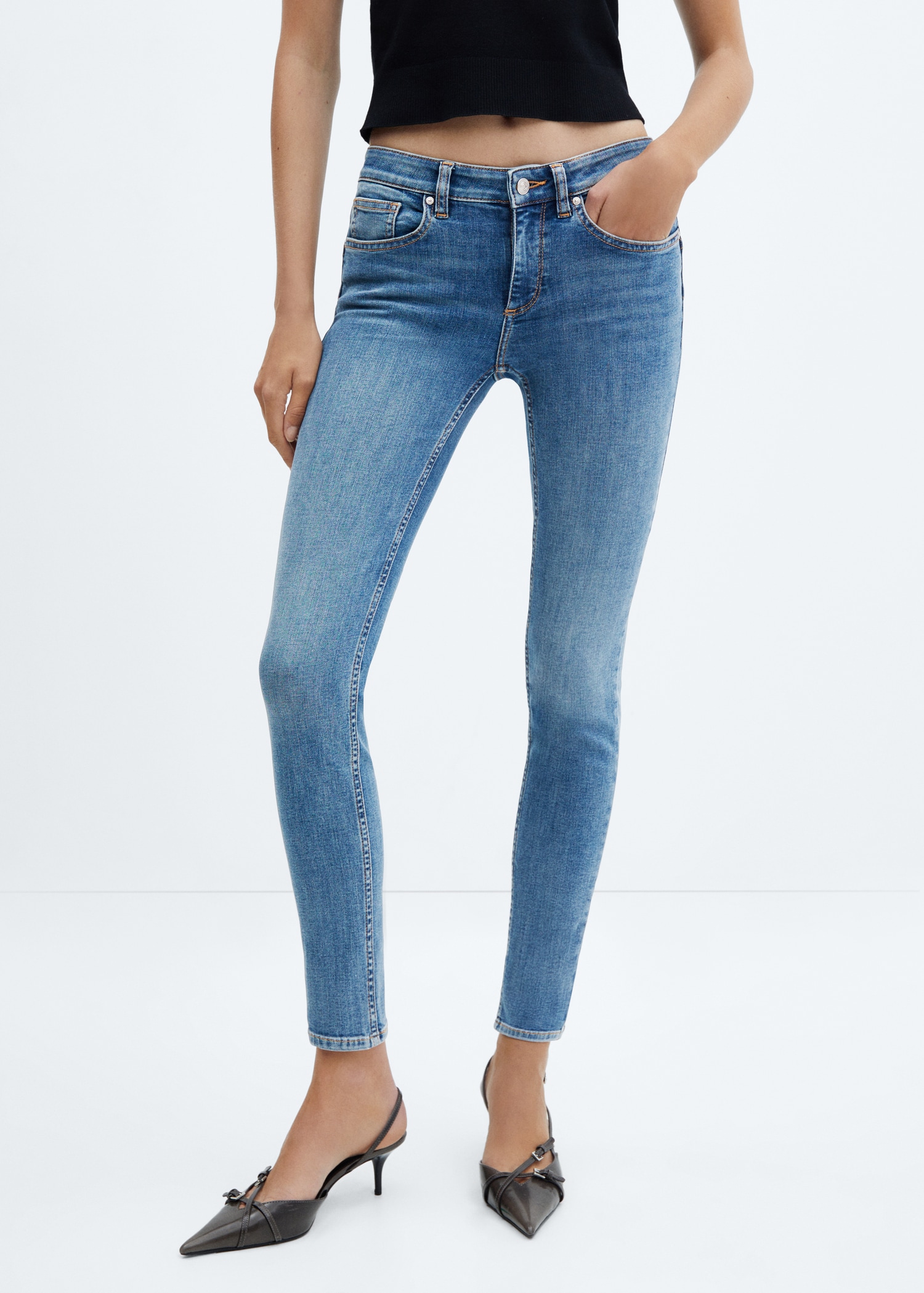 Skinny push-up jeans Women MANGO Japan - Main Image