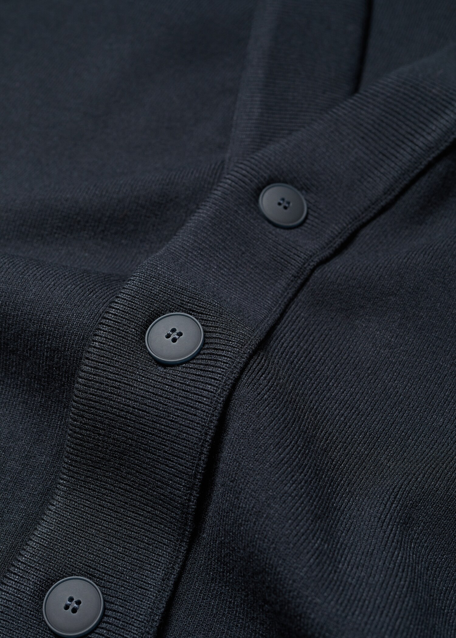 Knitted gilet with buttons - Details of the article 8