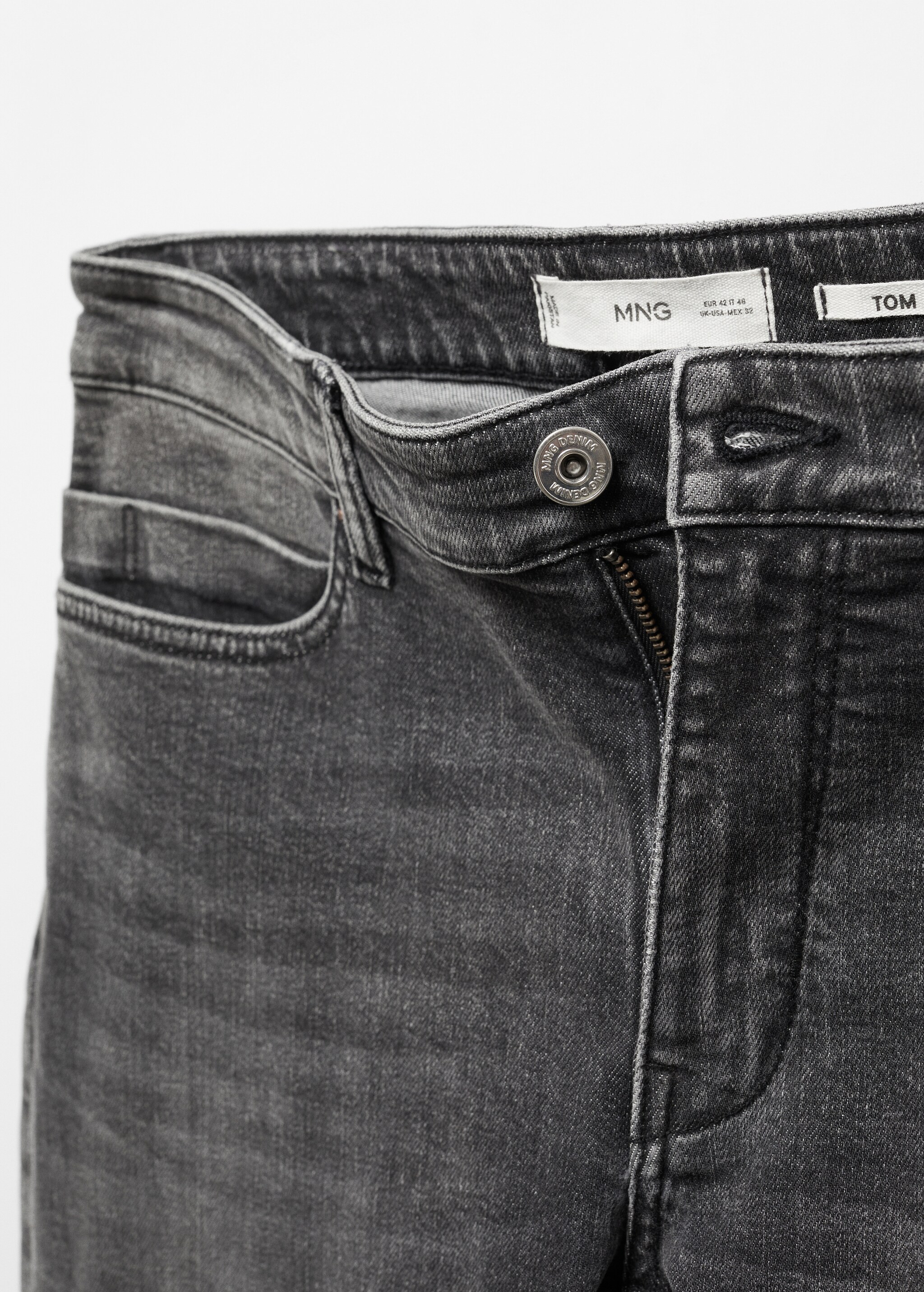 Tom tapered cropped jeans - Details of the article 8