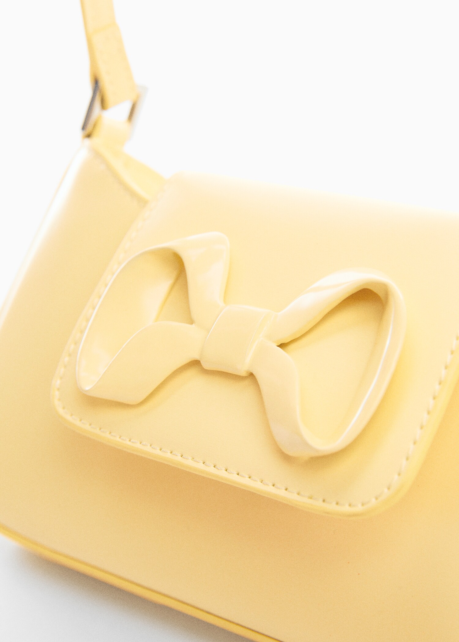 Shoulder bag with bow detail - Details of the article 1
