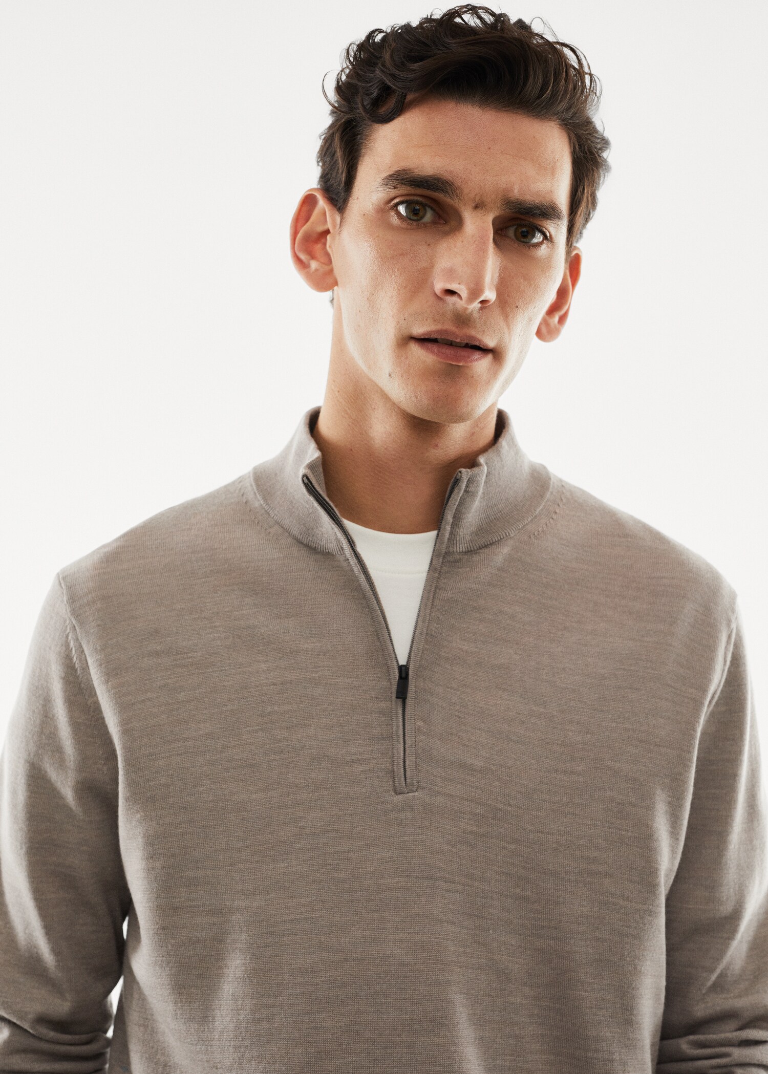 100% merino wool sweater with zip-neck - Details of the article 1
