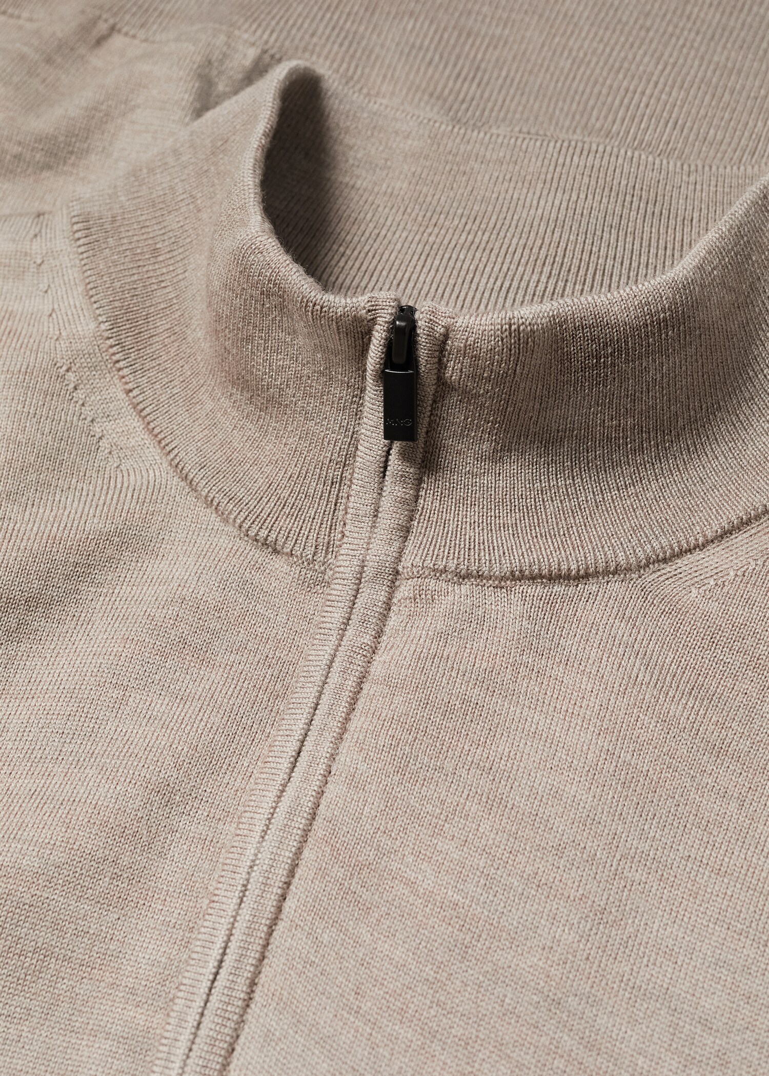 100% merino wool sweater with zip-neck - Details of the article 8