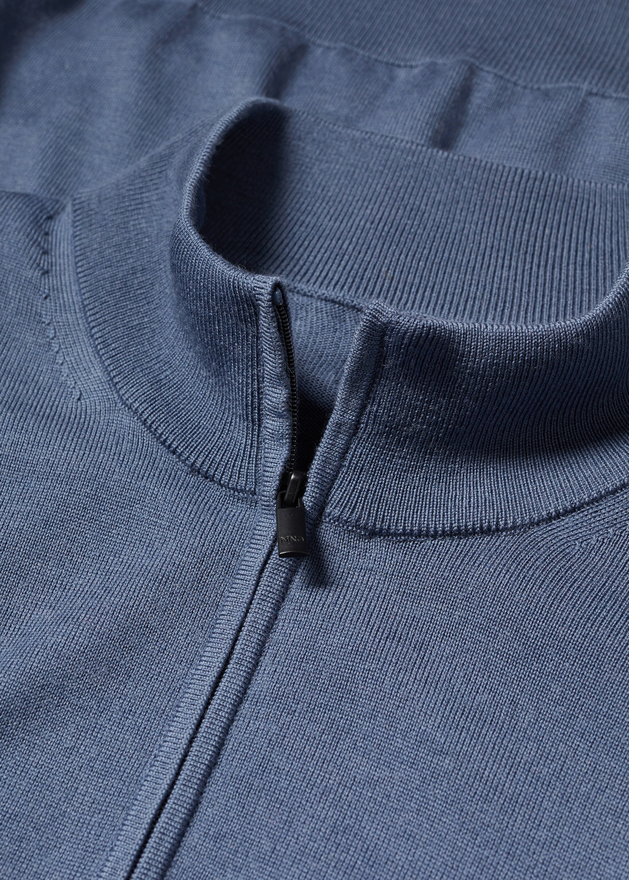 100% merino wool sweater with zip collar - Details of the article 8