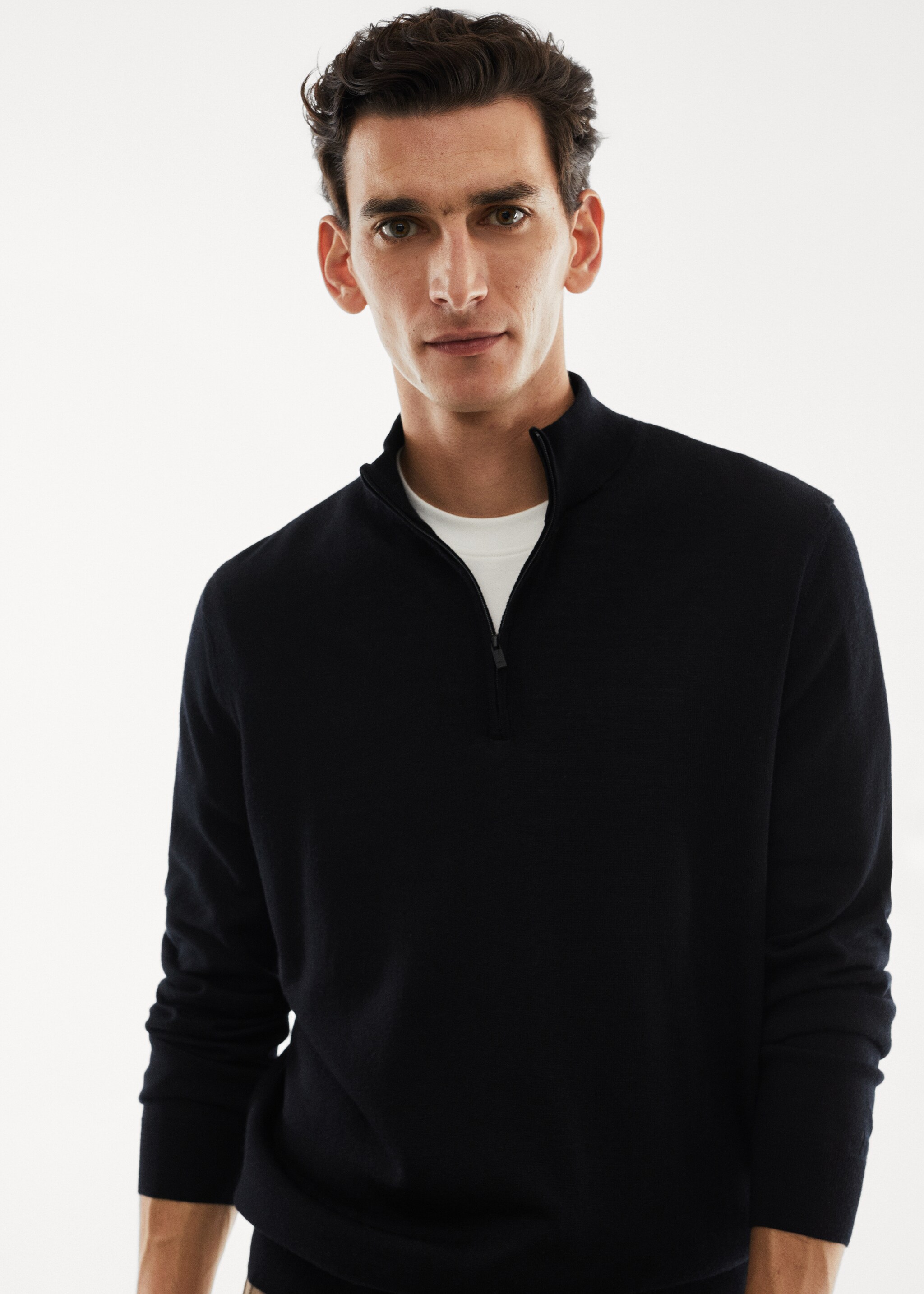 100% merino wool sweater with zip collar - Details of the article 1