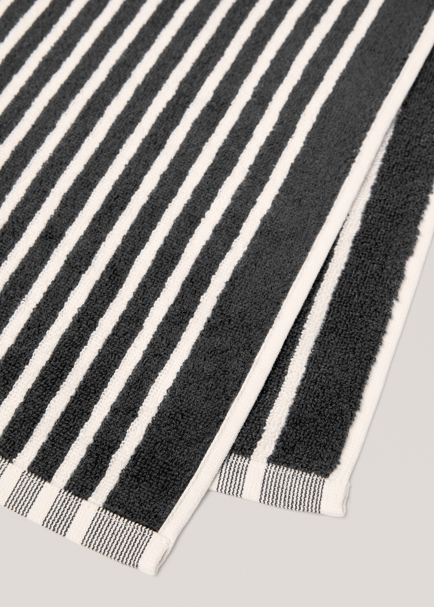 Stripete håndkle 50x90 cm - Artikkeldetalj 2