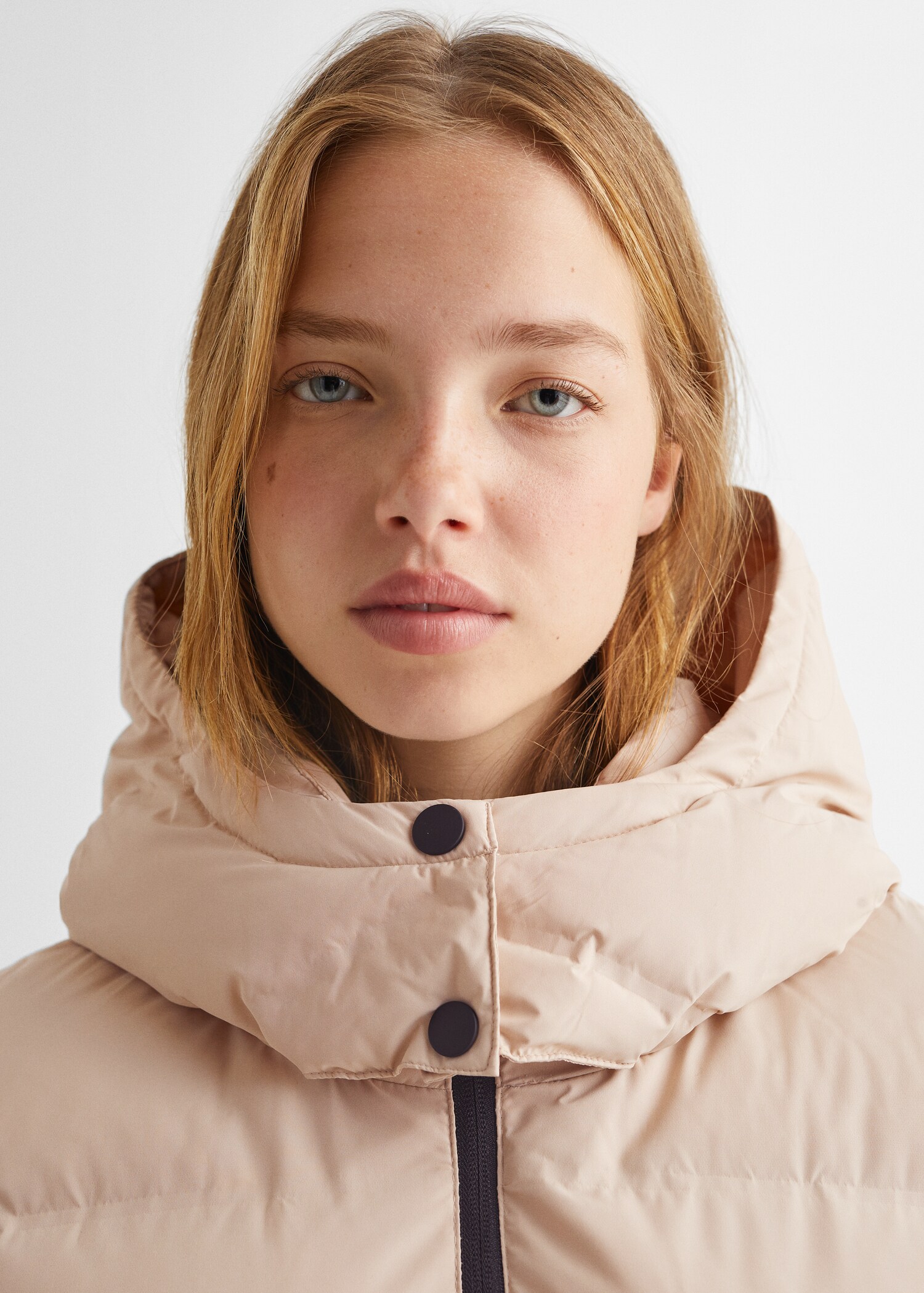 Quilted long coat - Details of the article 1