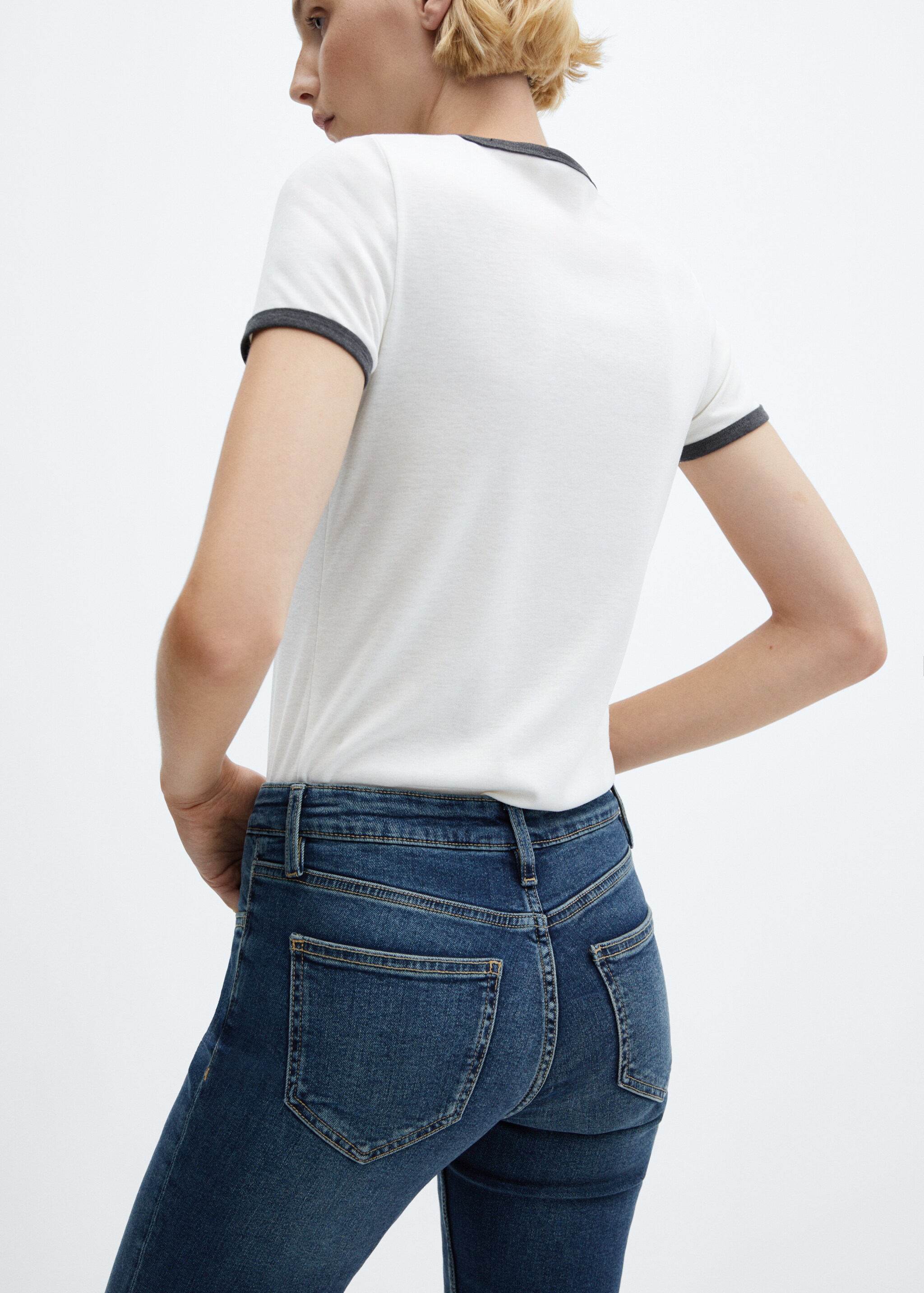 Jeans flare taille basse - Details of the article 6