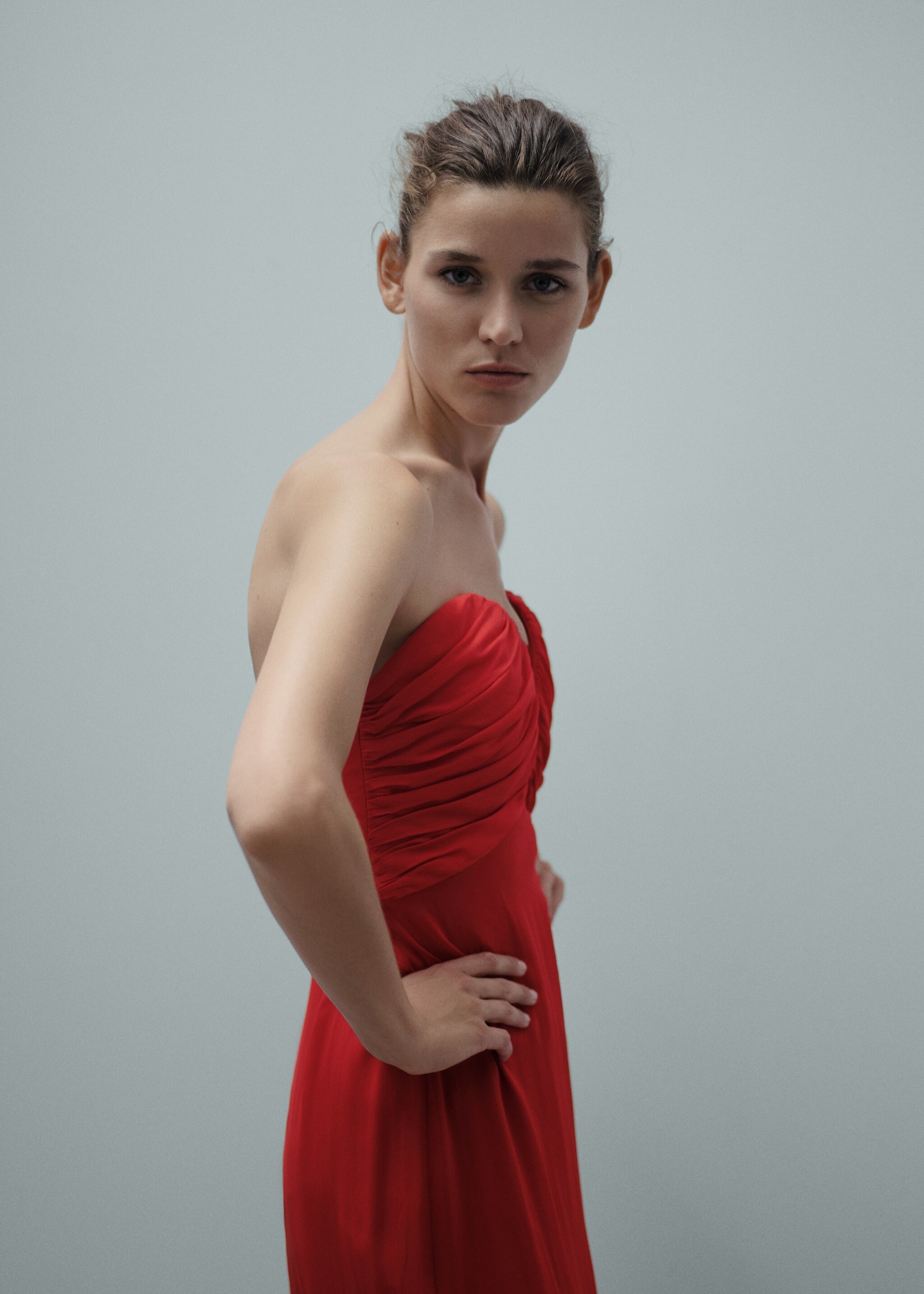 Strapless dress with sweetheart neckline  - Details of the article 1