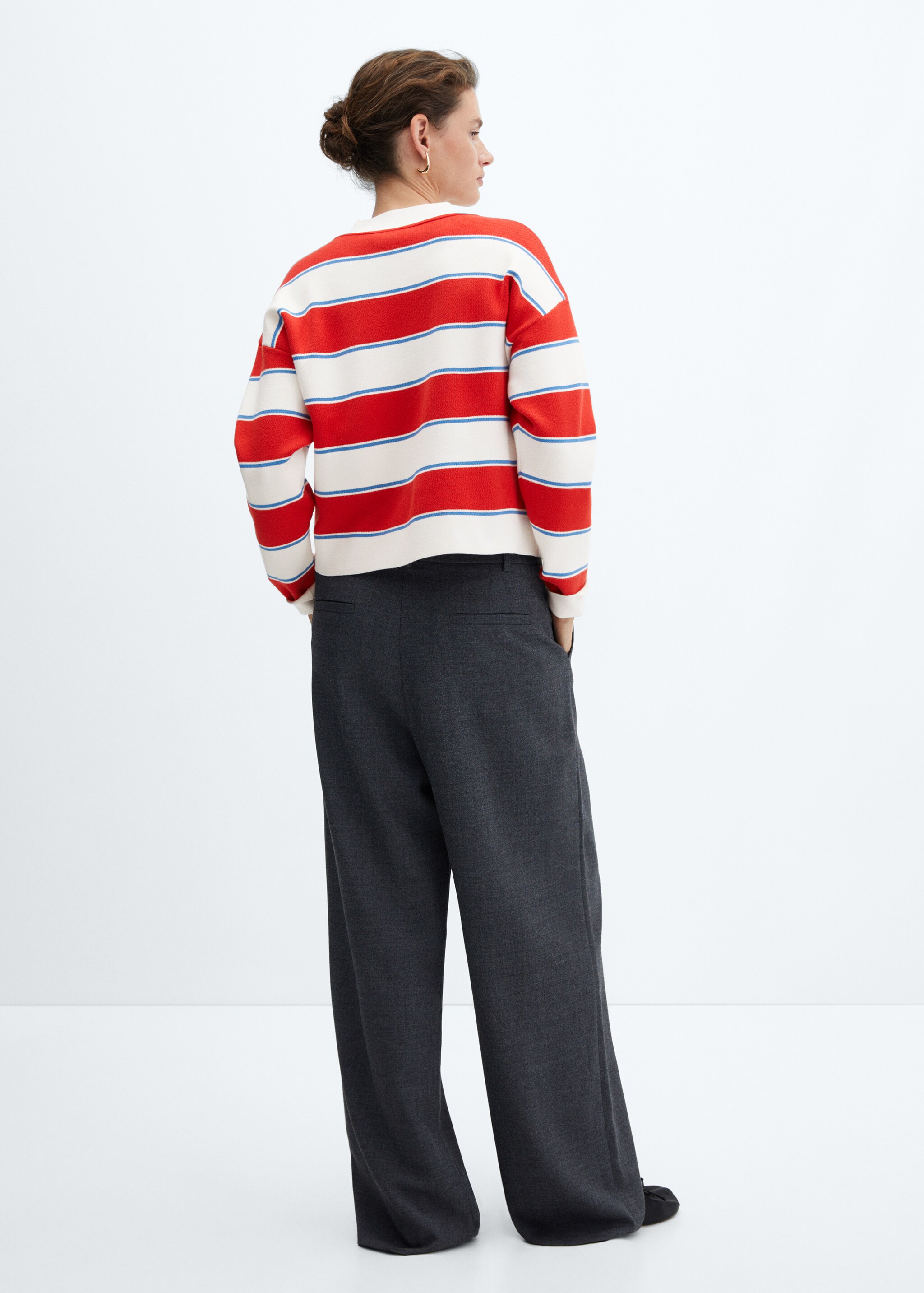 Wide-striped sweater - Reverse of the article