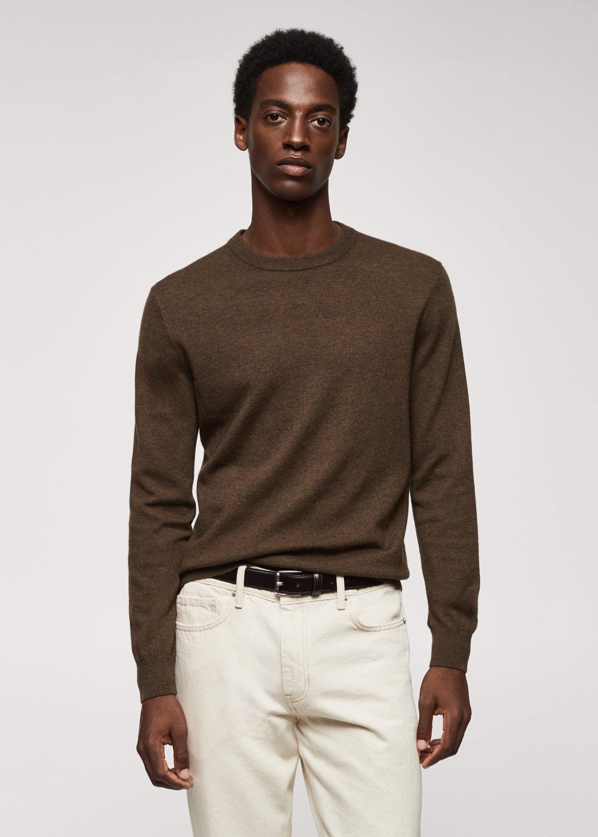 Fine-knit wool-blend sweater - Medium plane
