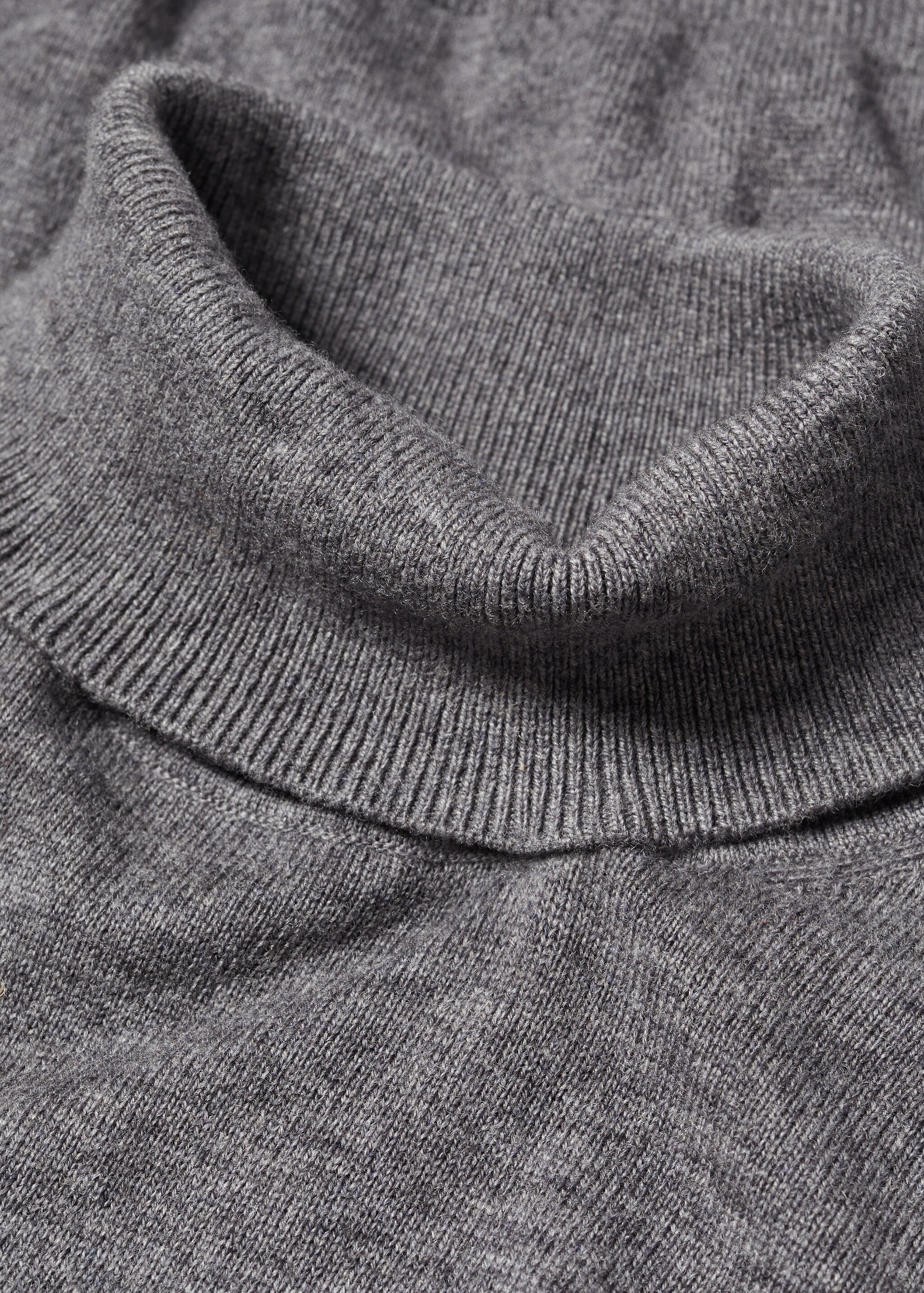 Pull-over à col montant en laine - Details of the article 8