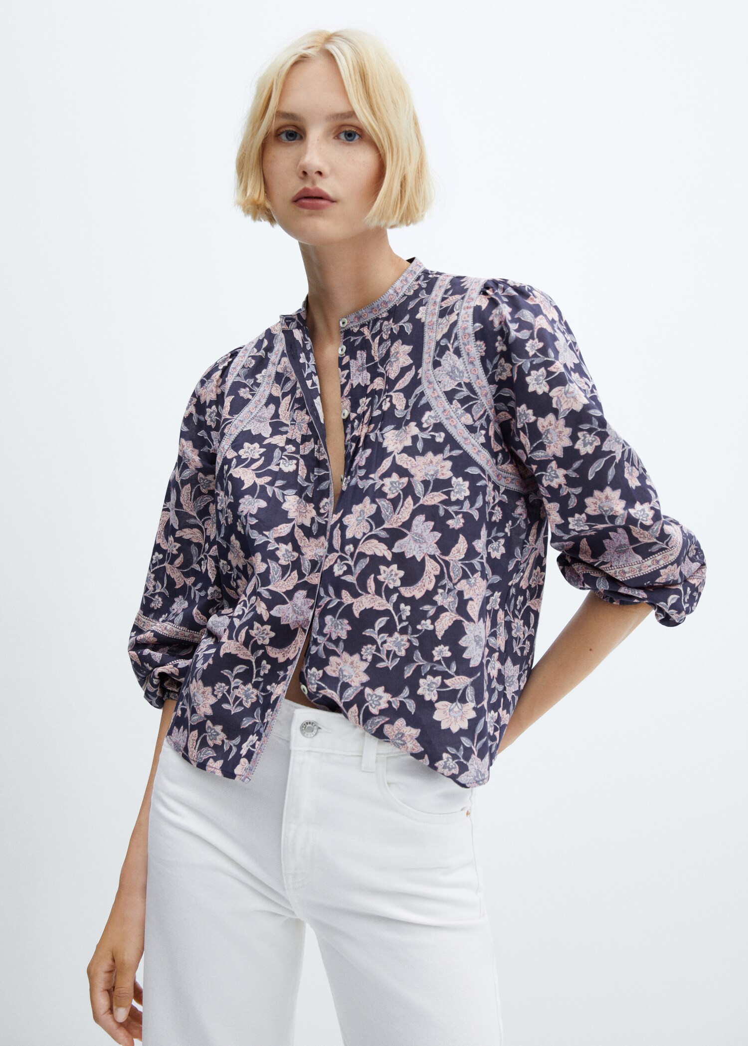 Blusa algodón estampado flores - Plano medio