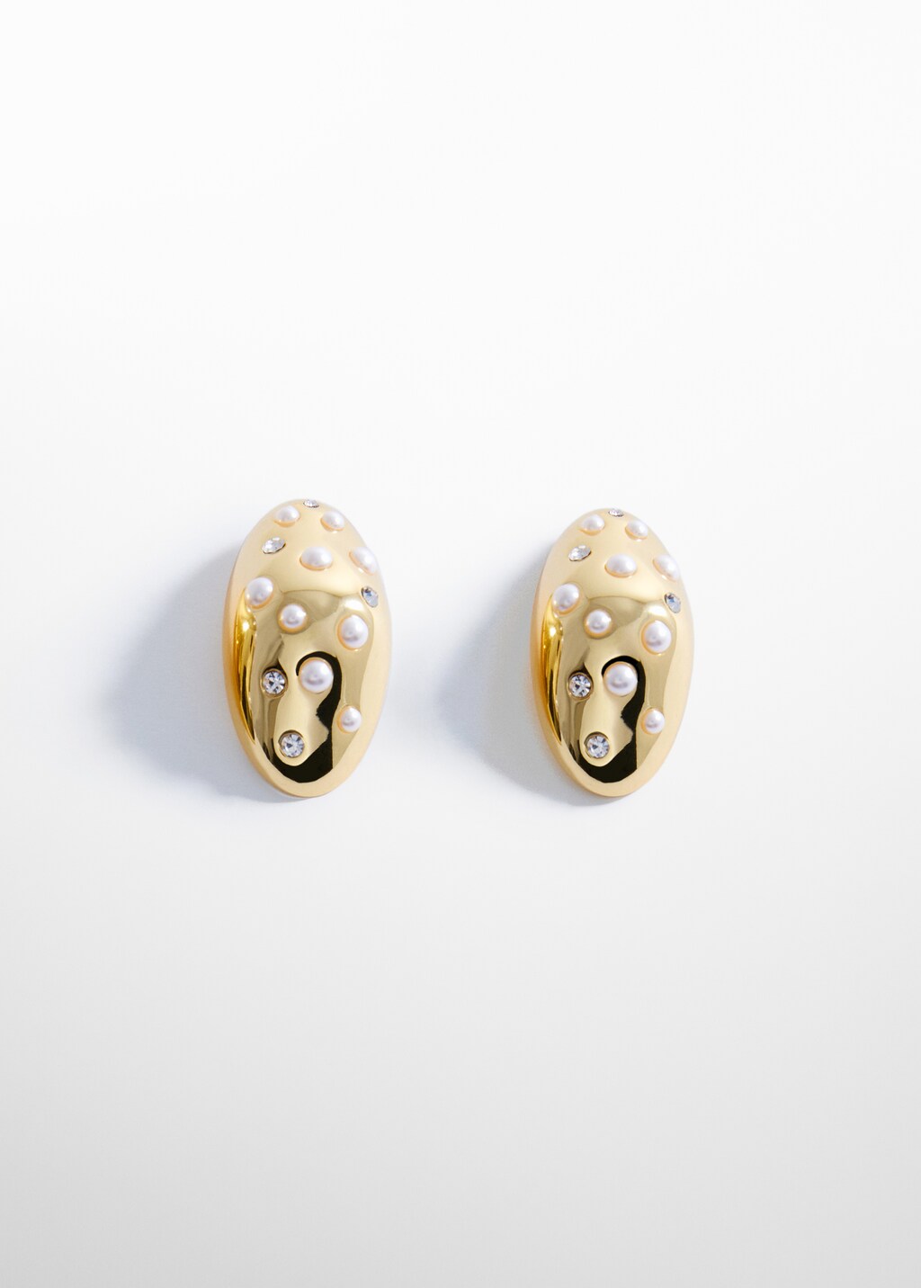 Oval pearl detail earrings Women MANGO Azerbaijan