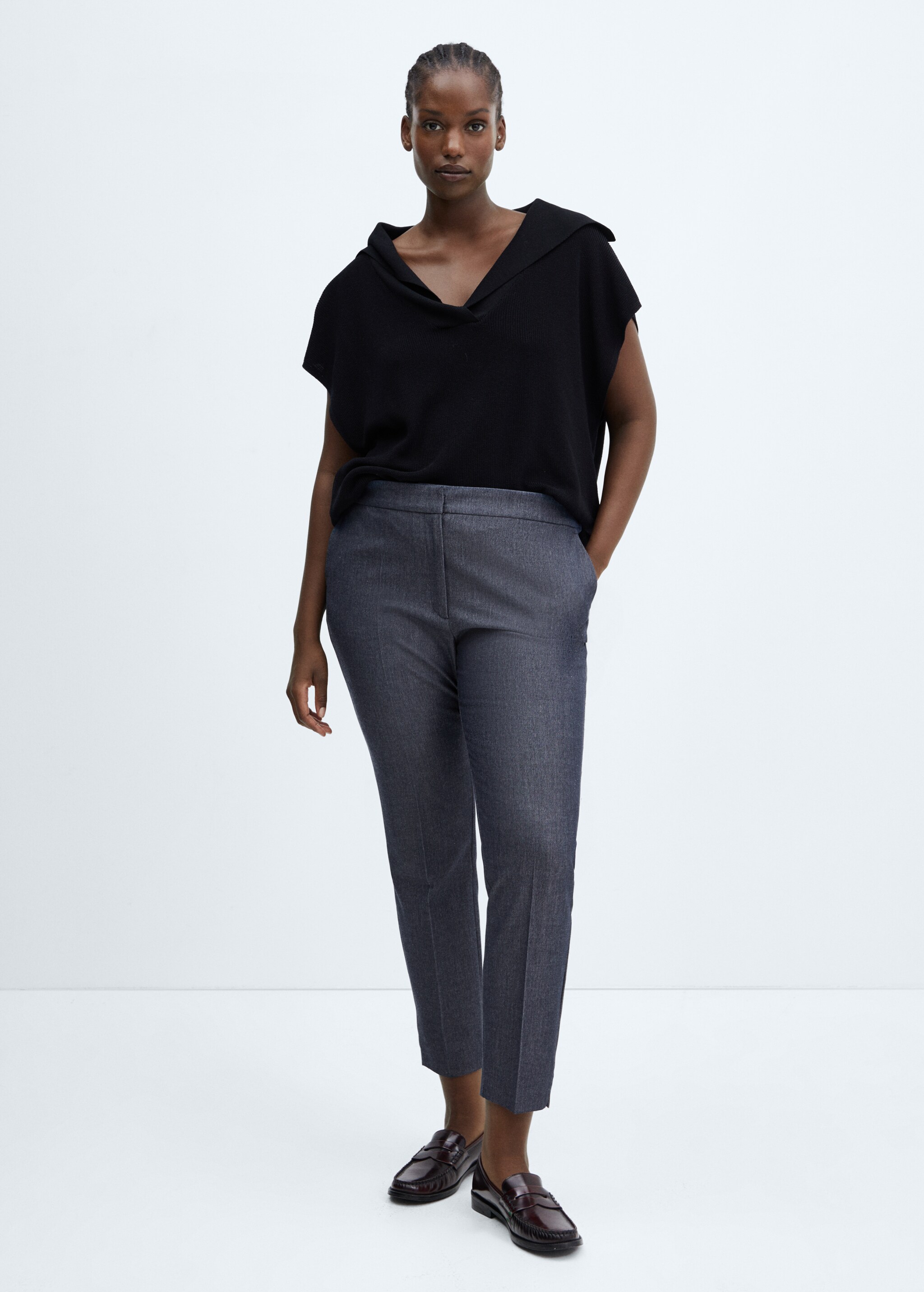 Mid-rise skinny trousers - Details of the article 3