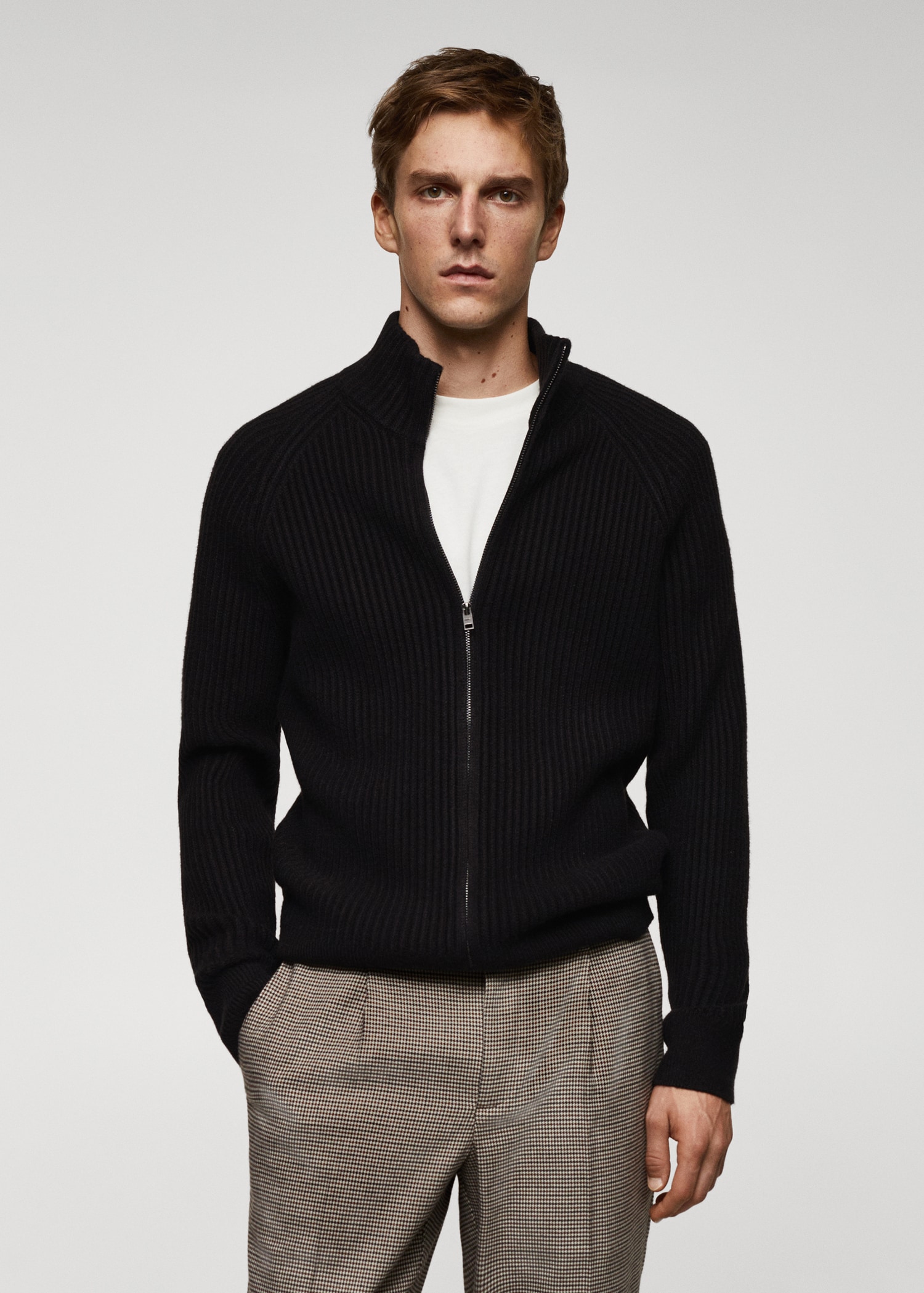 Ribbed cardigan with zip detail