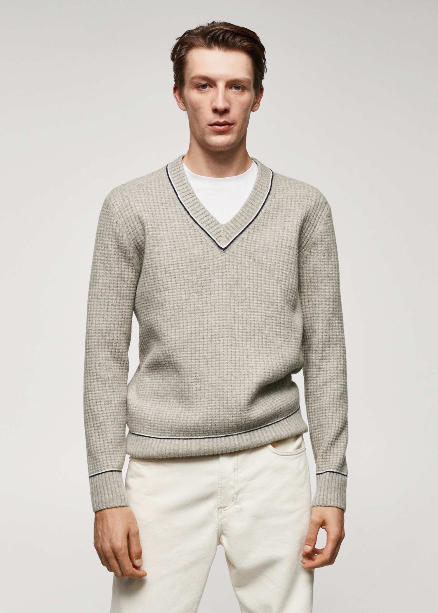 Structured V-neck sweater Men MANGO Vietnam