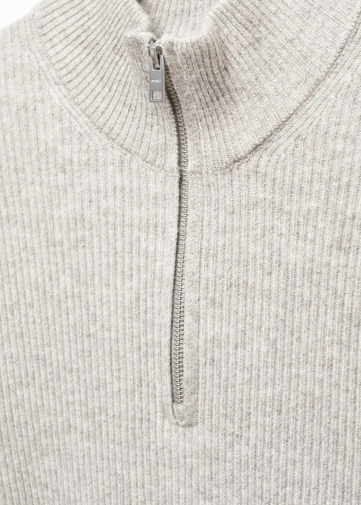 Ribbed sweater with zip - Details of the article 8