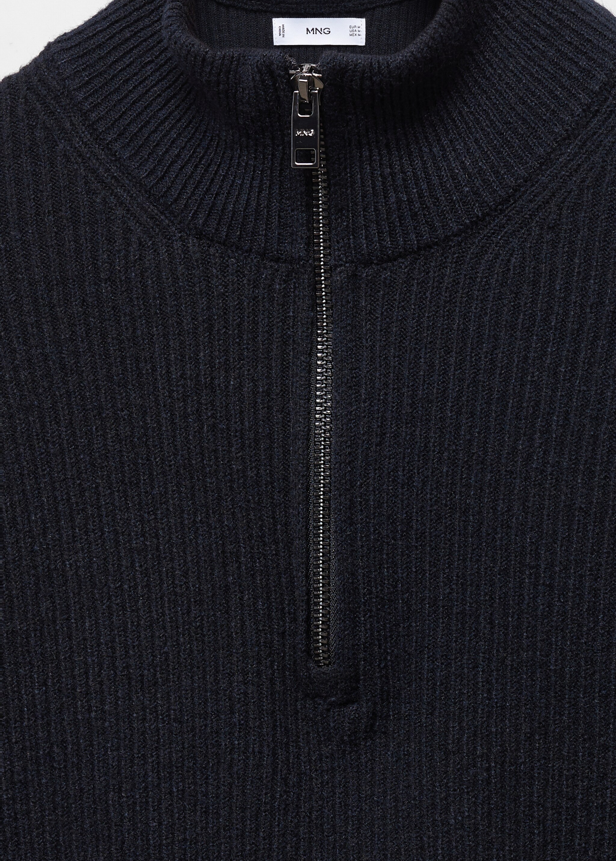 Ribbed sweater with zip - Details of the article 8