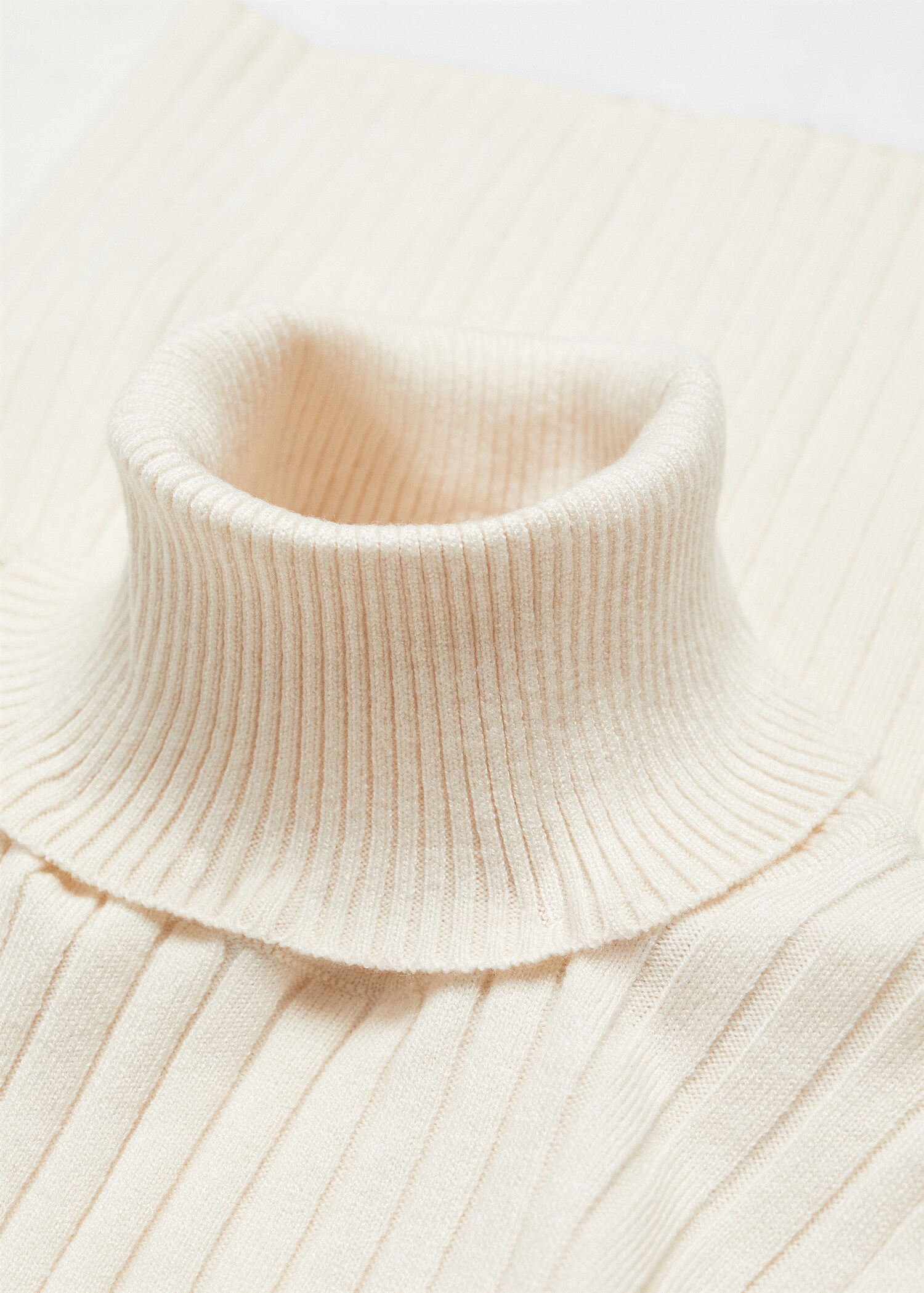Pull-over à col montant en maille côtelée - Détail de l'article 8