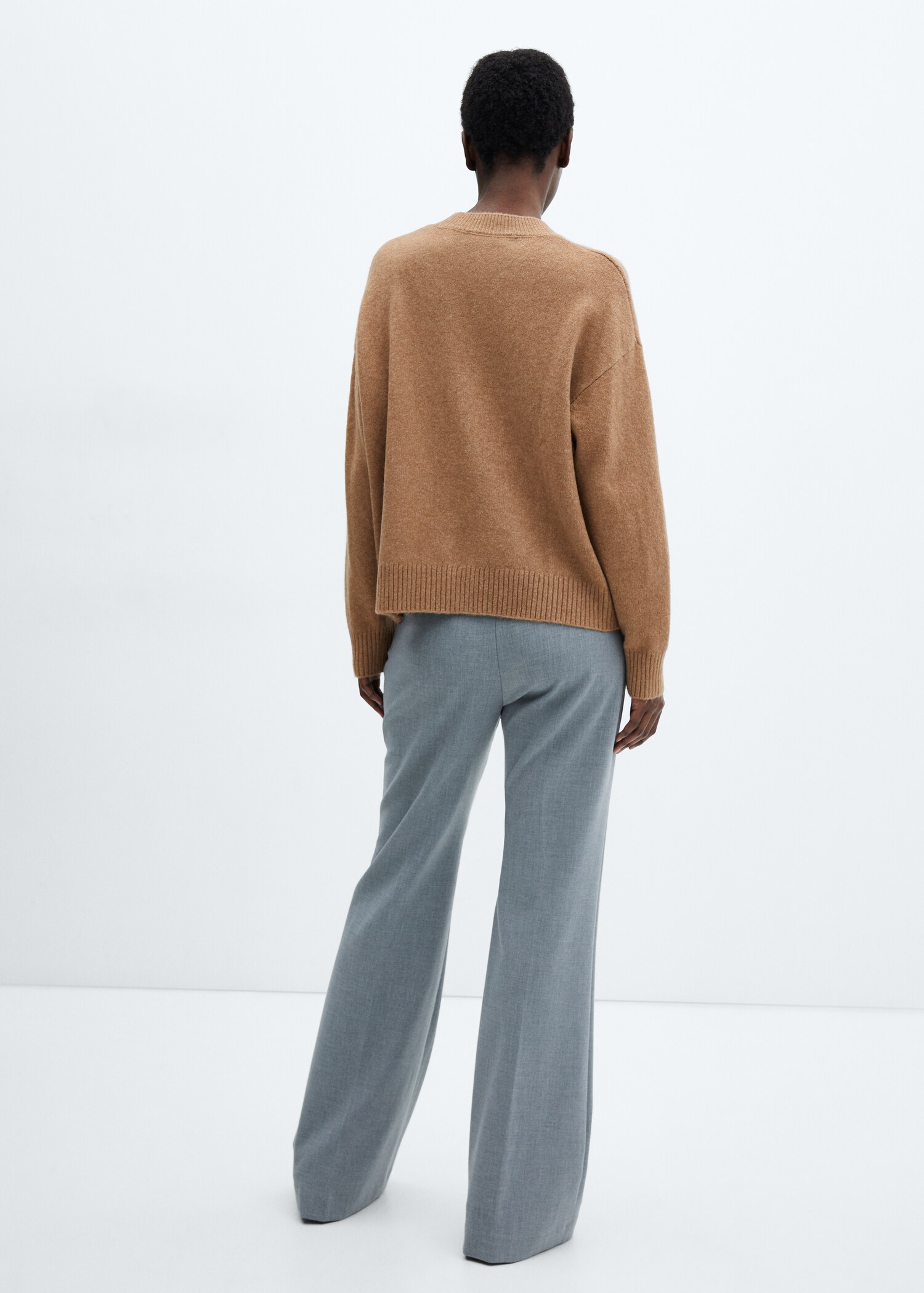 Rundhals-Strickpullover - Rückseite des Artikels