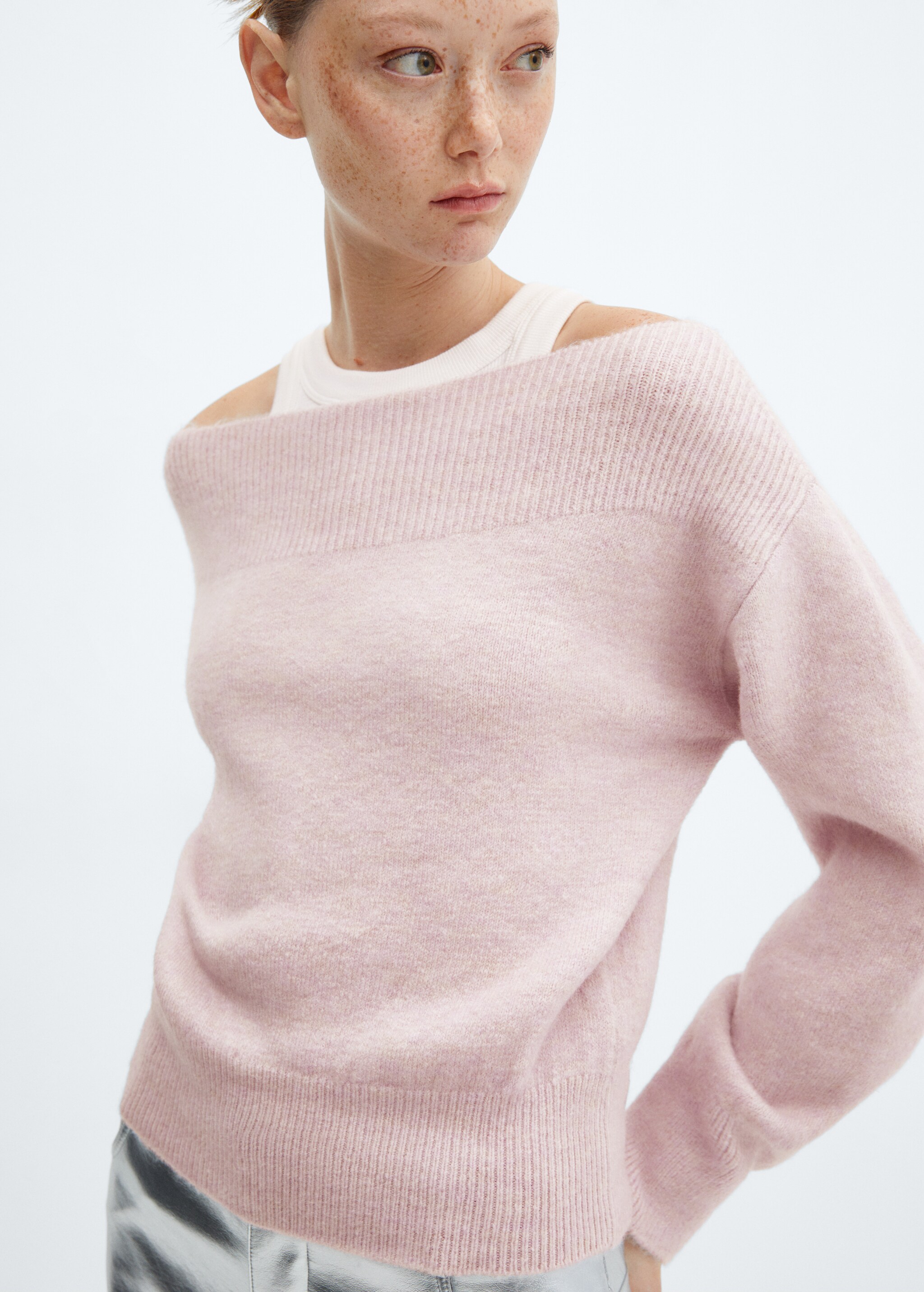 Boat-neck knitted sweater - Details of the article 2