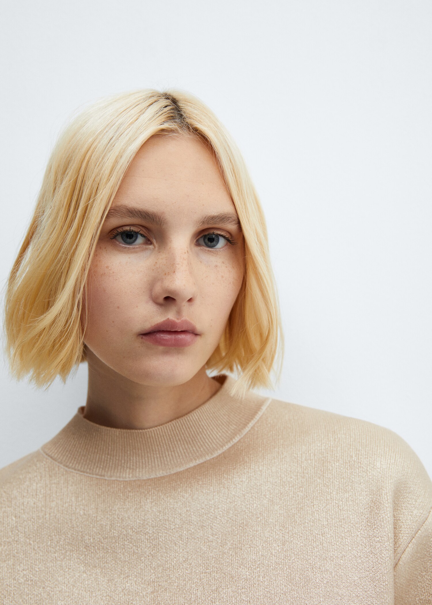 Foil round-neck sweater - Details of the article 1
