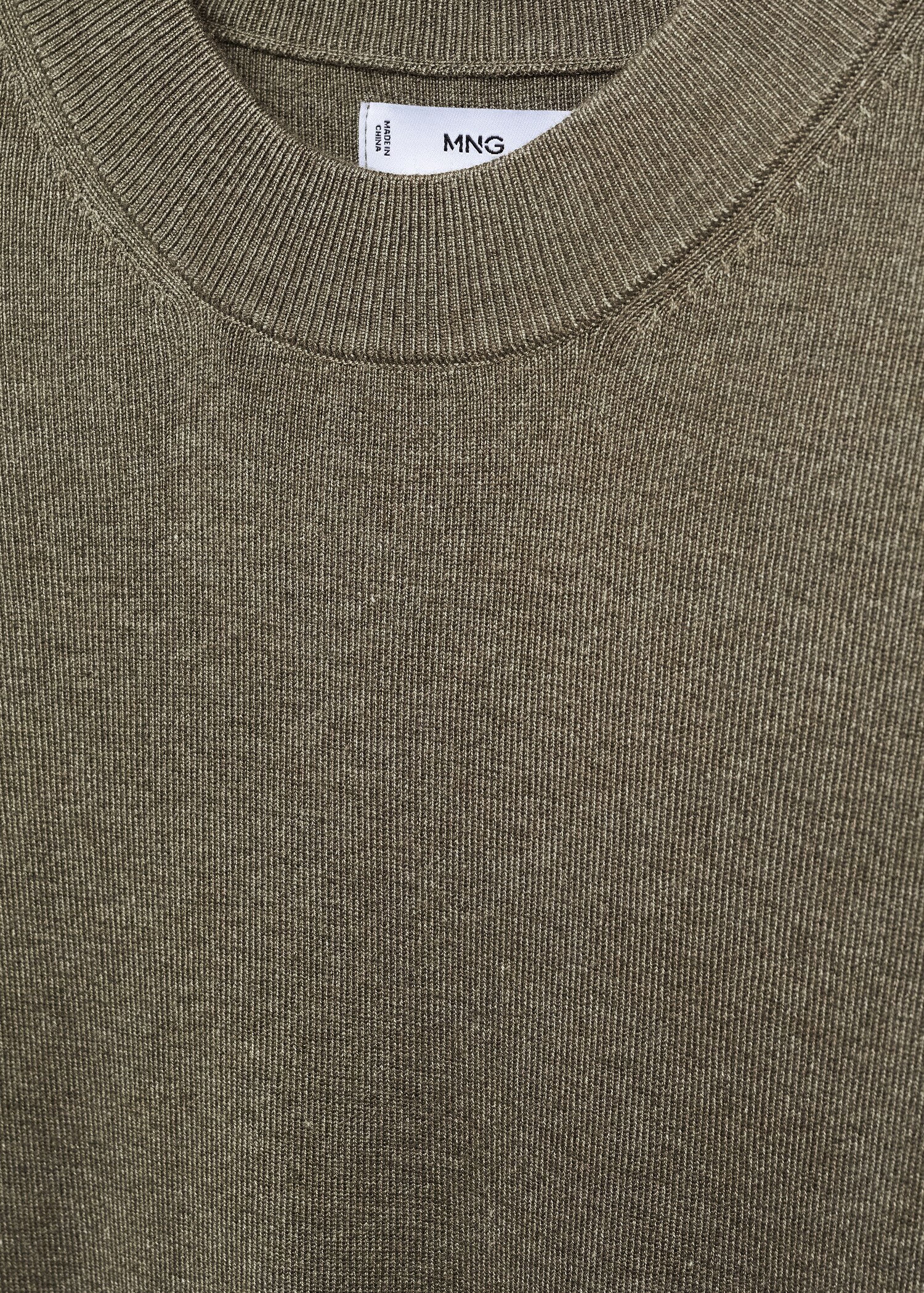 High collar wool sweater - Details of the article 8