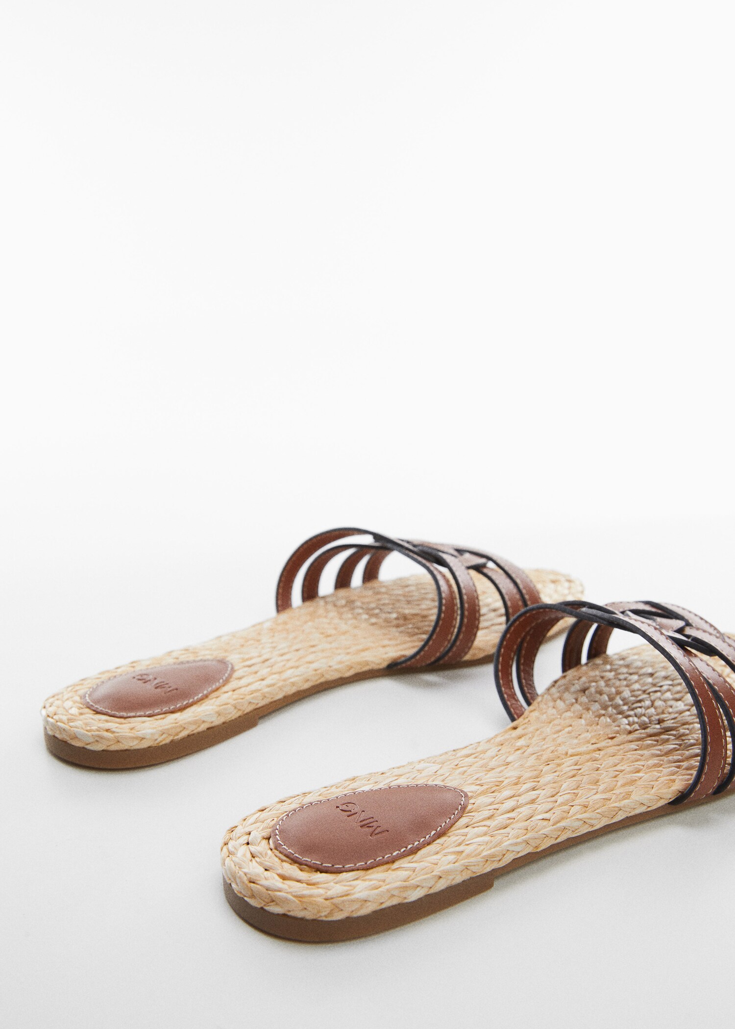 Contrast strap sandals - Detaliu al articolului 1