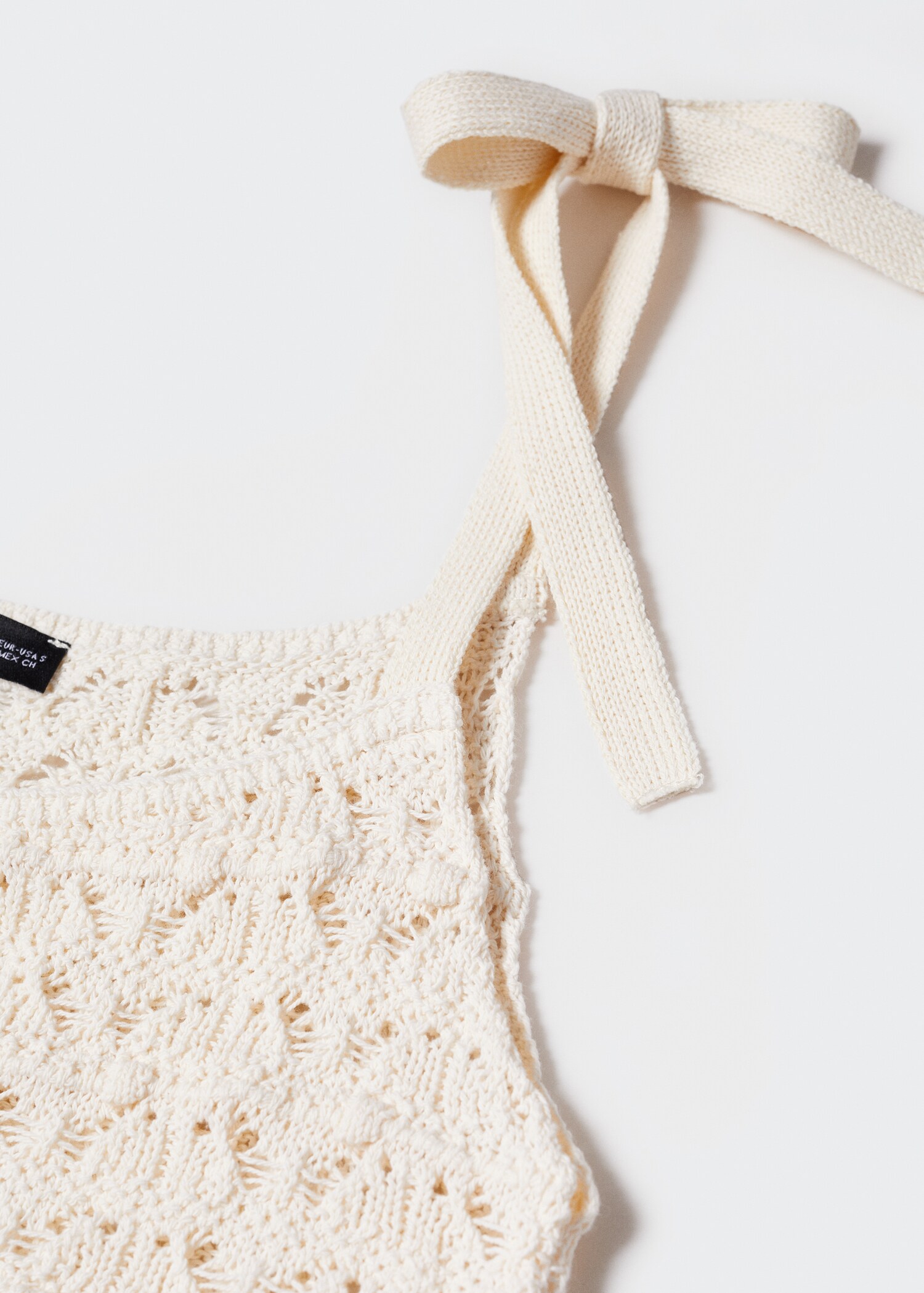 Crochet top with ties - Details of the article 8