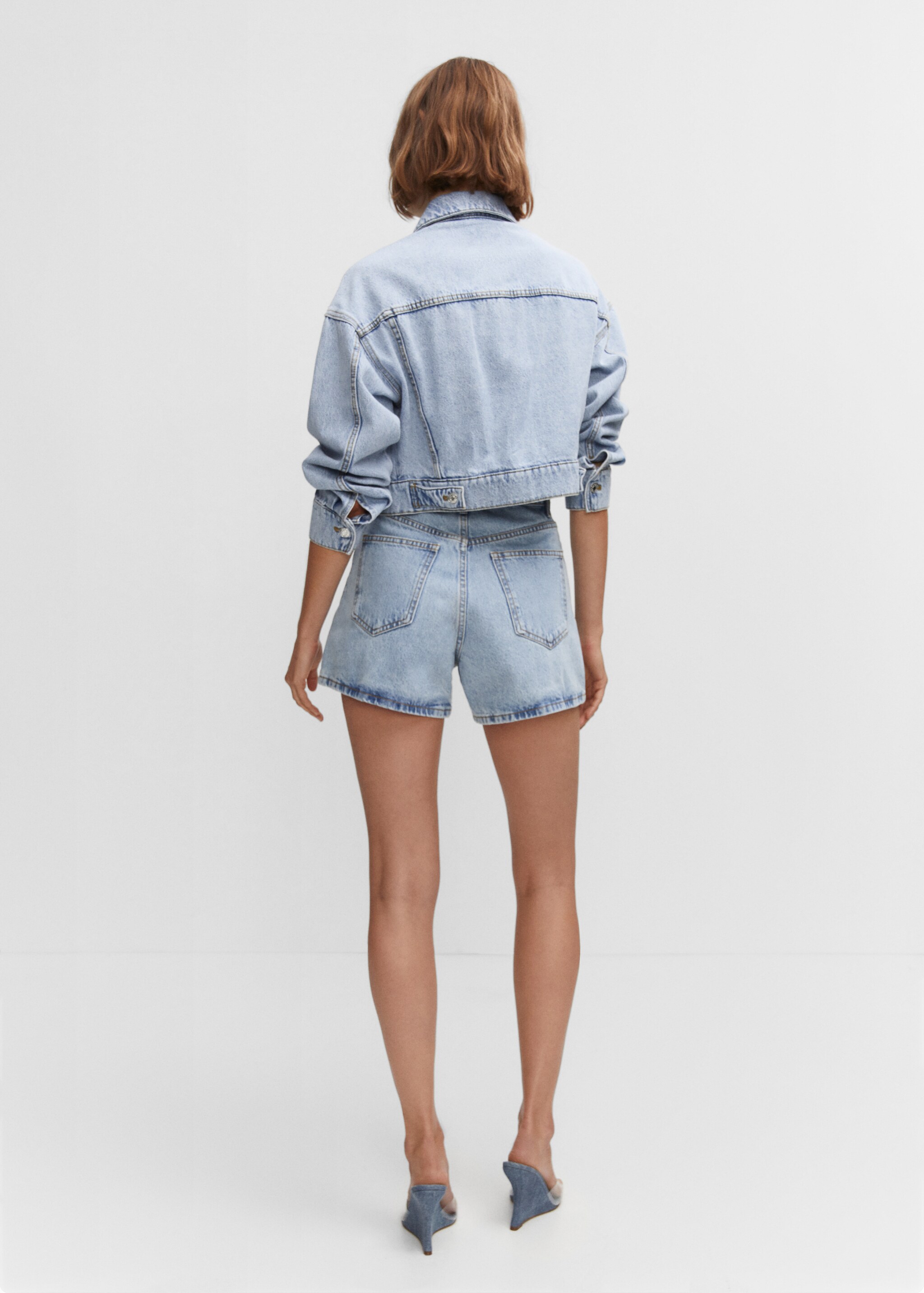 Short jean taille haute - Reverse of the article