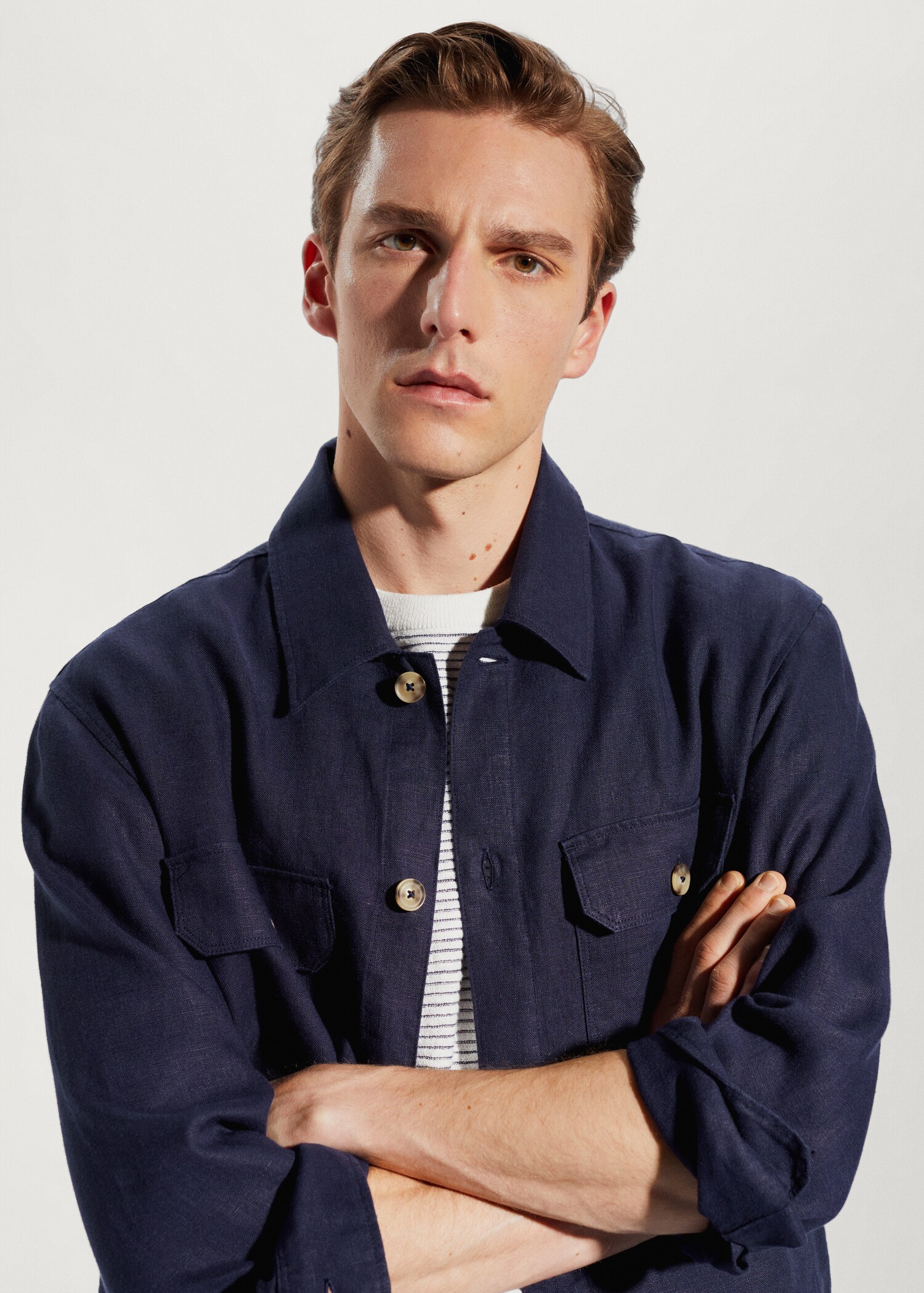 Sobrecamisa 100% lino regular fit - Detalle del artículo 1
