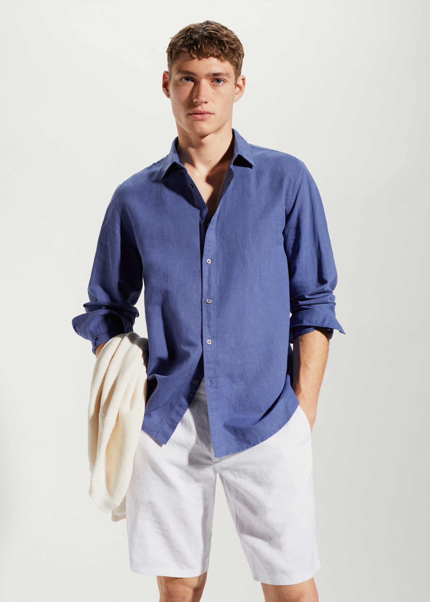 Camisa regular fit lino algodón - Plano medio