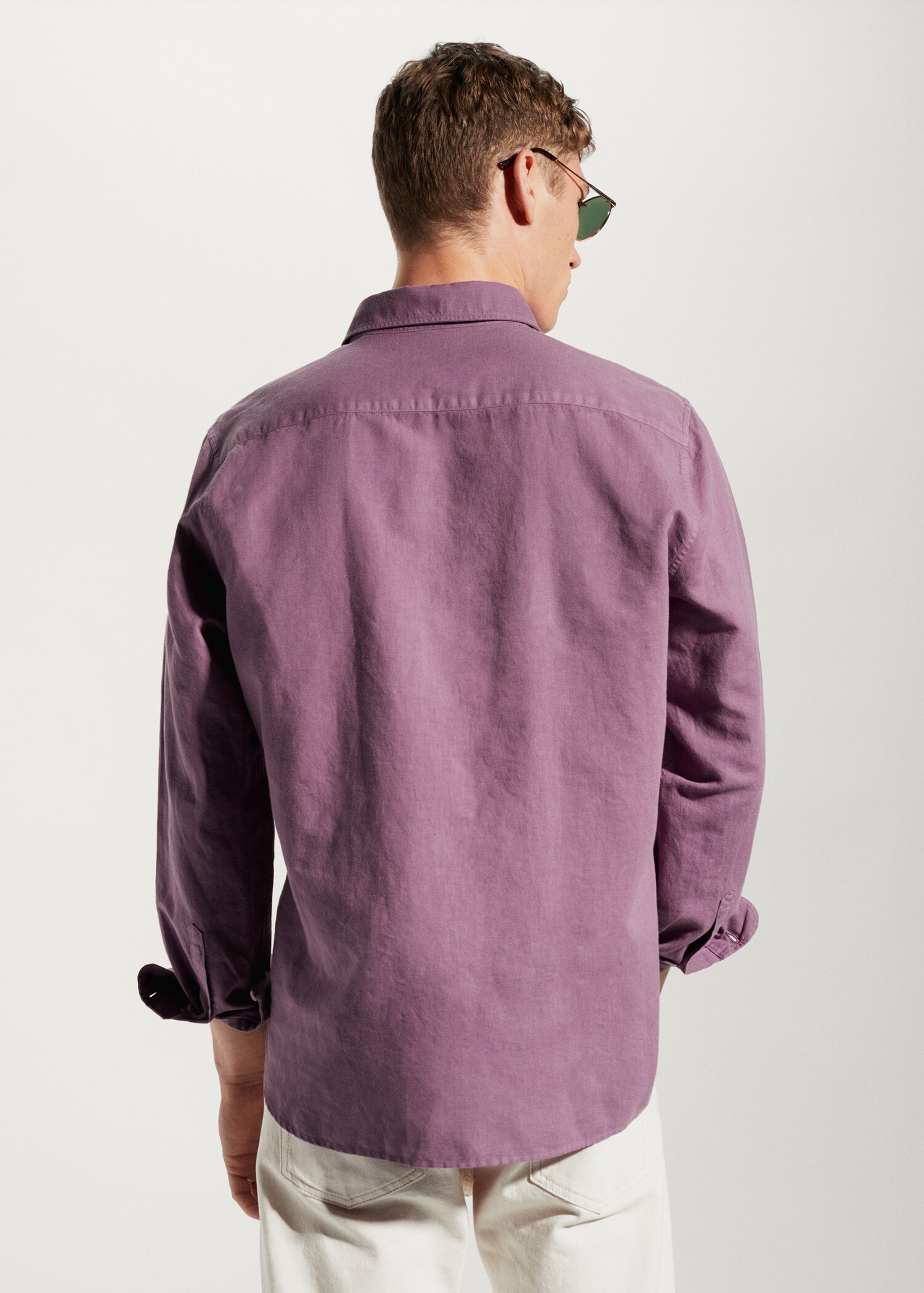 Camisa regular fit lino algodón - Reverso del artículo
