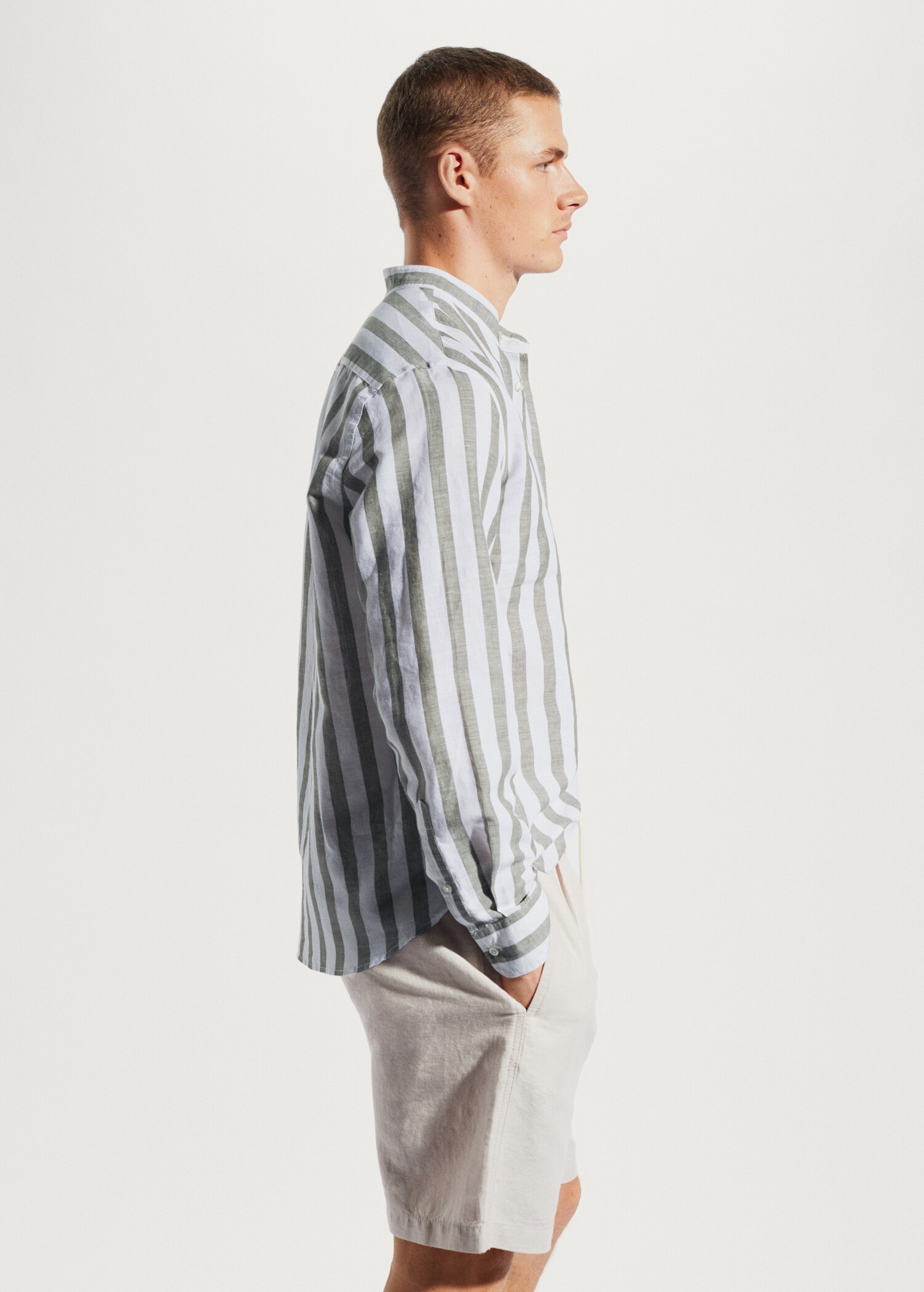 Camisa regular fit lino rayas  - Detalle del artículo 2