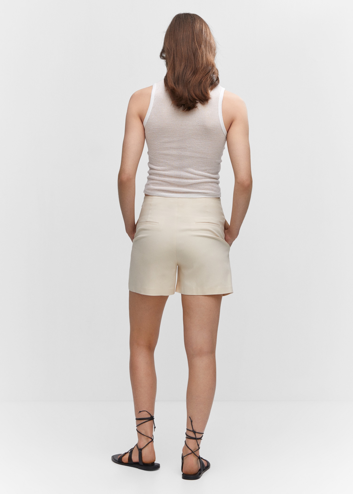 Shorts rectos tiro alto - Reverso del artículo