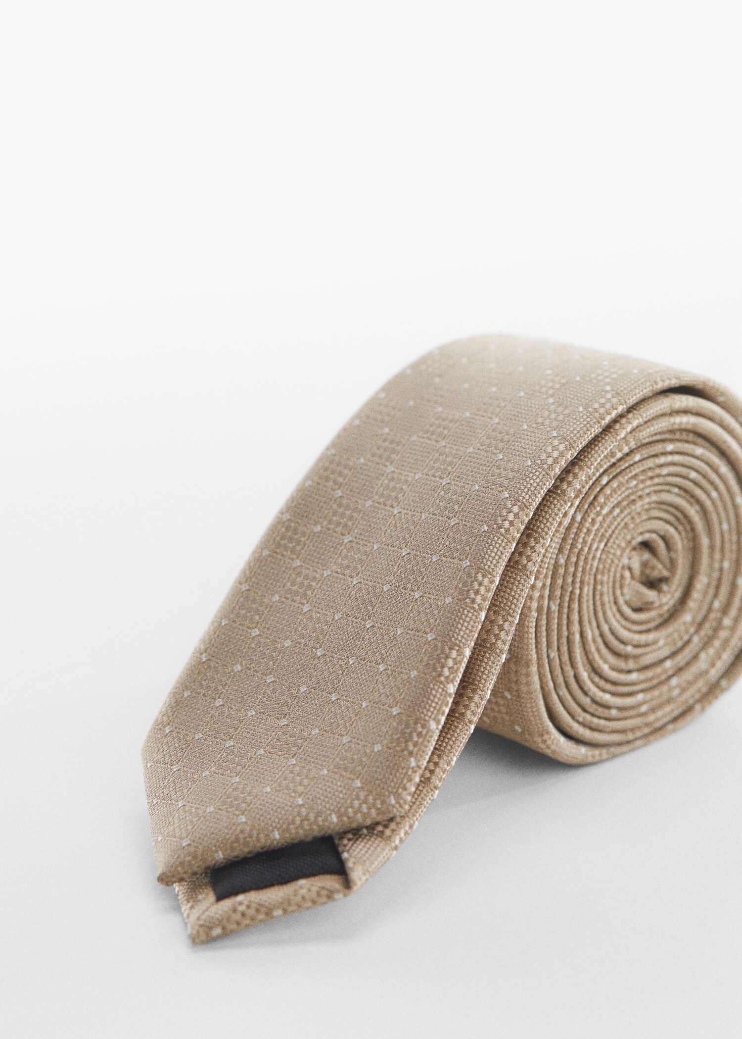 Geometric-structure tie - Medium plane