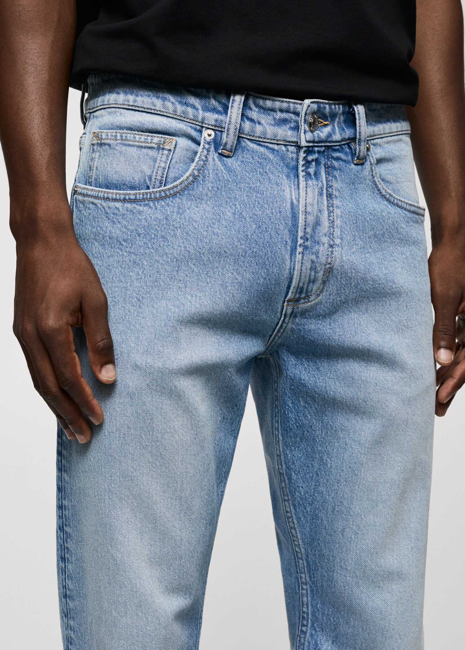 Ben tapered cropped jeans - Details of the article 1