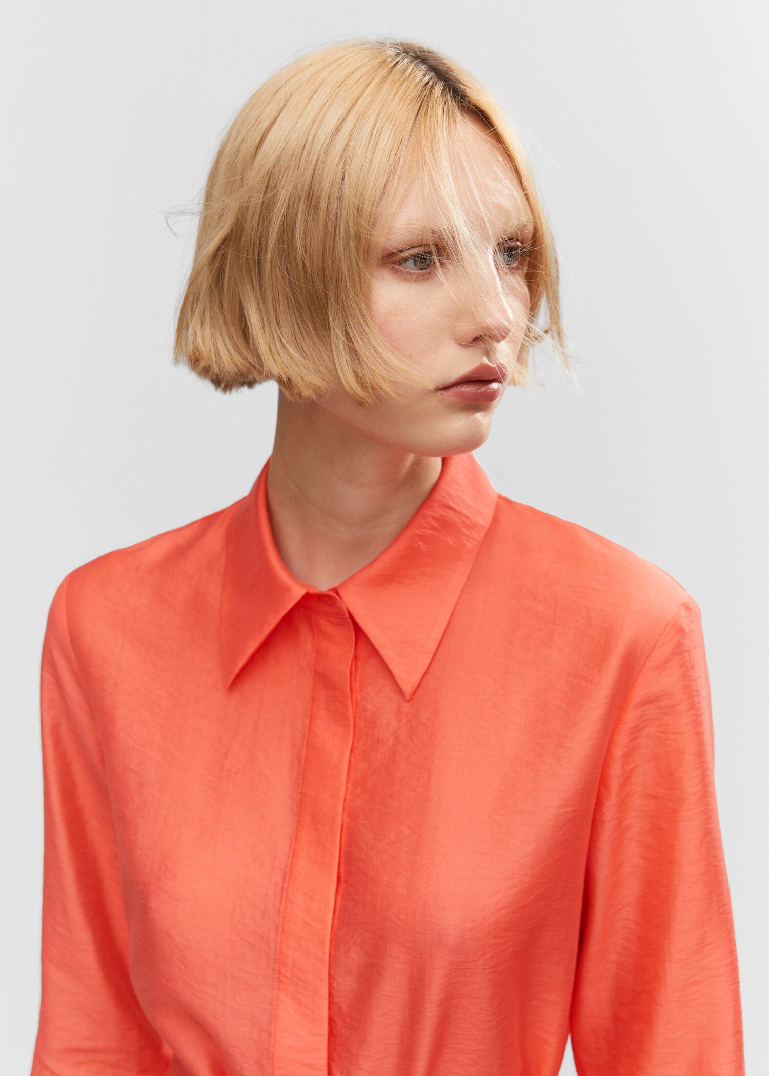 Lyocell shirt with bow - Details of the article 1
