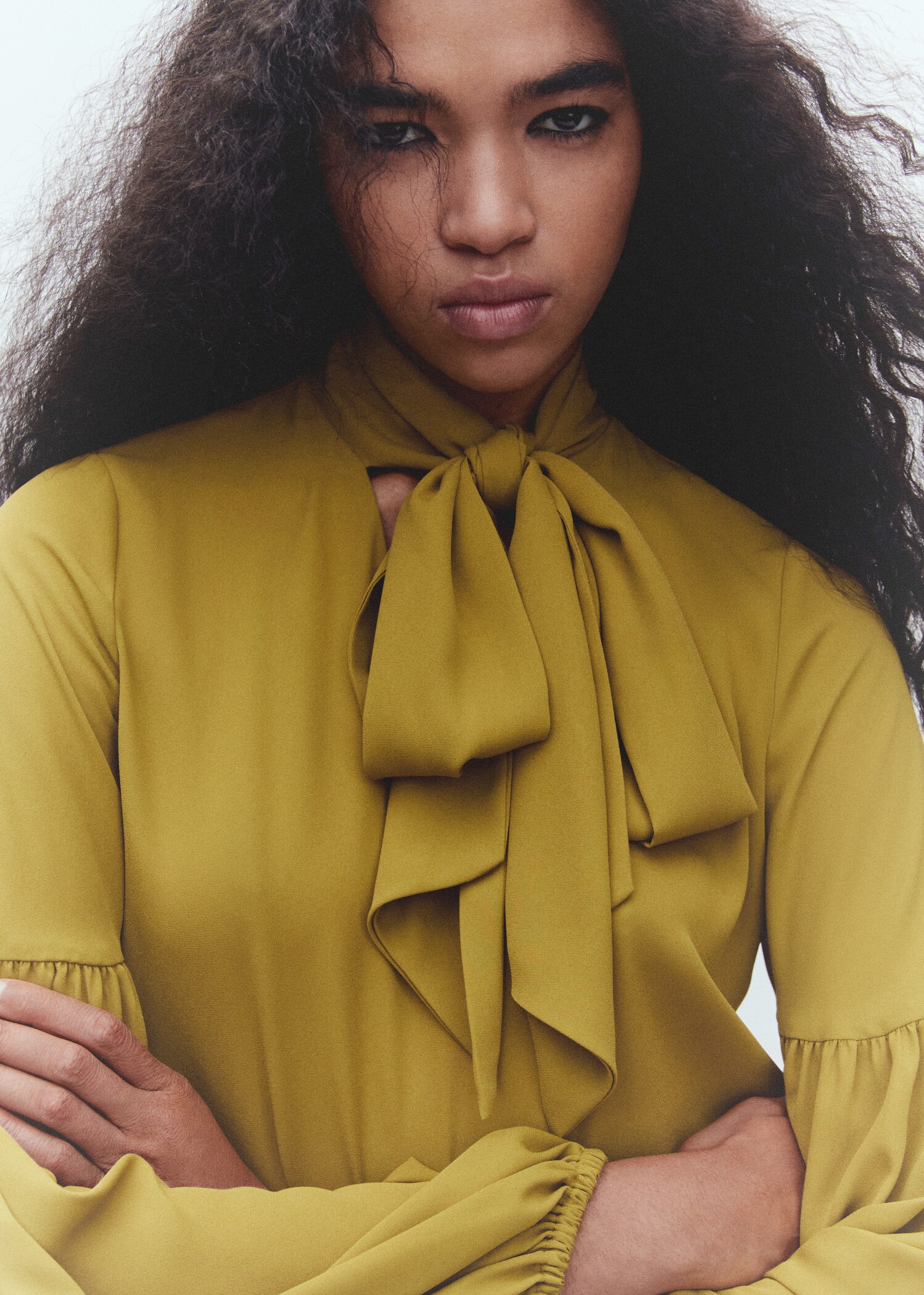 Blouse lavallière manches bouffantes - Détail de l'article 6