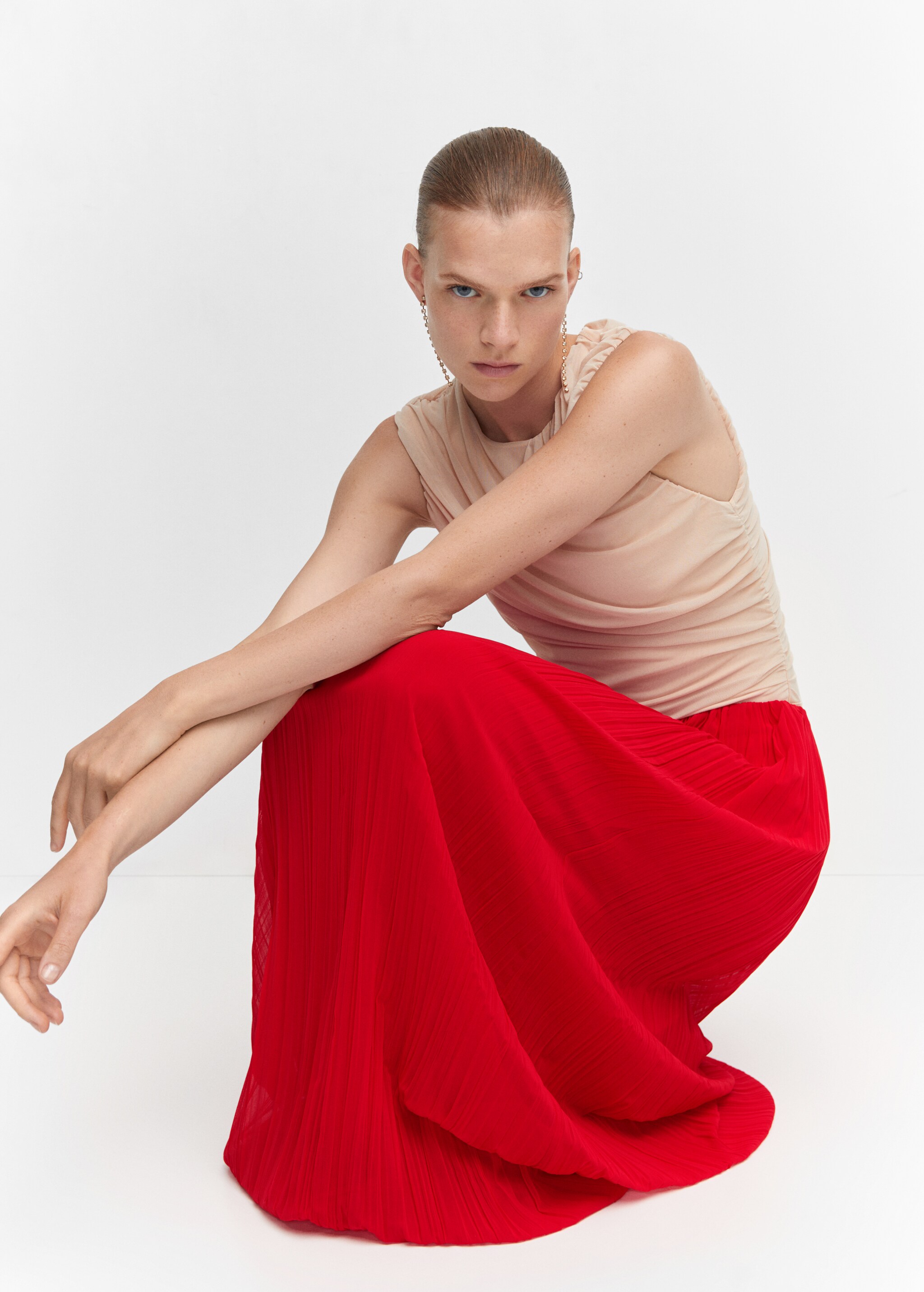 Pleated long skirt - Details of the article 2
