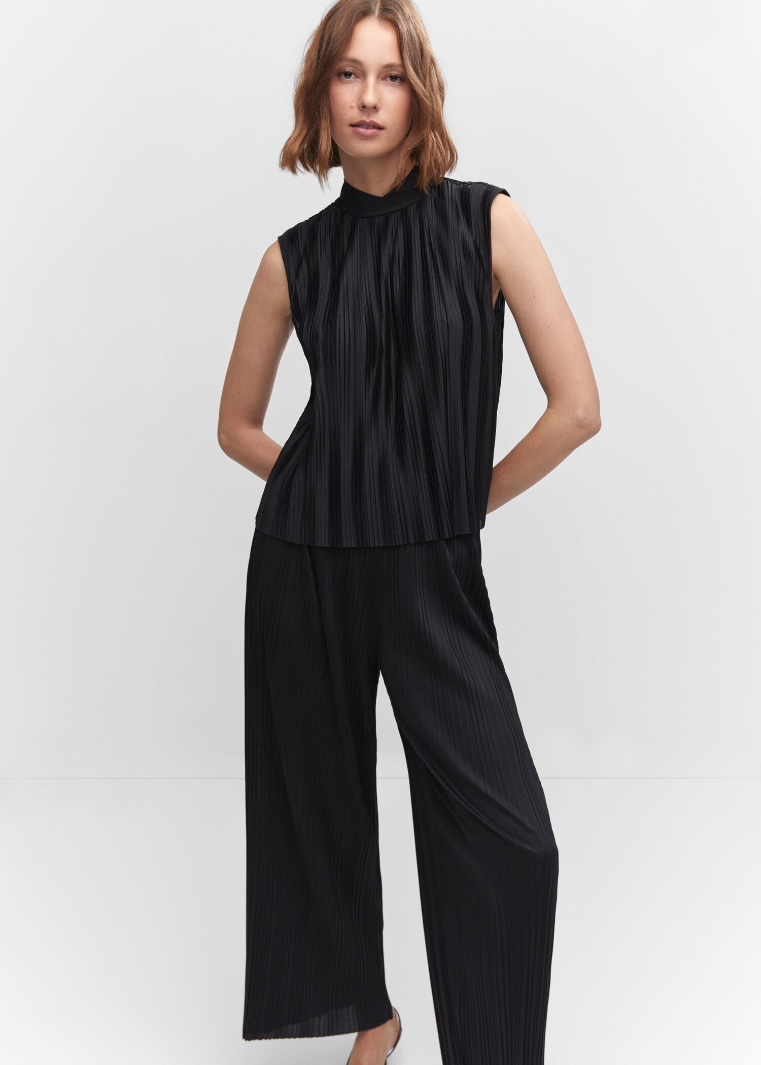 Pleated wideleg trousers - Details of the article 1