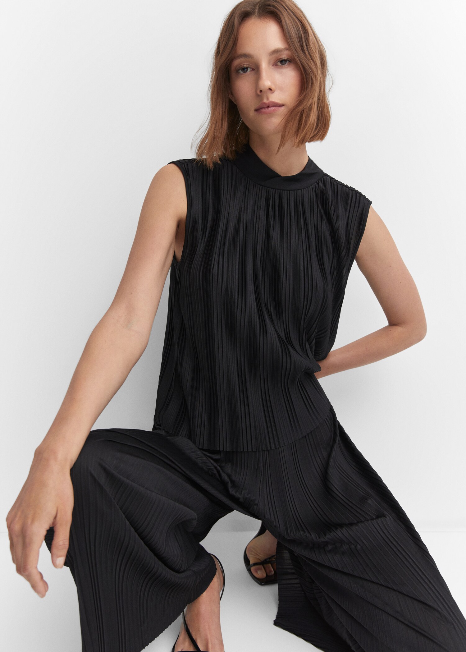 Pleated wideleg trousers - Details of the article 2