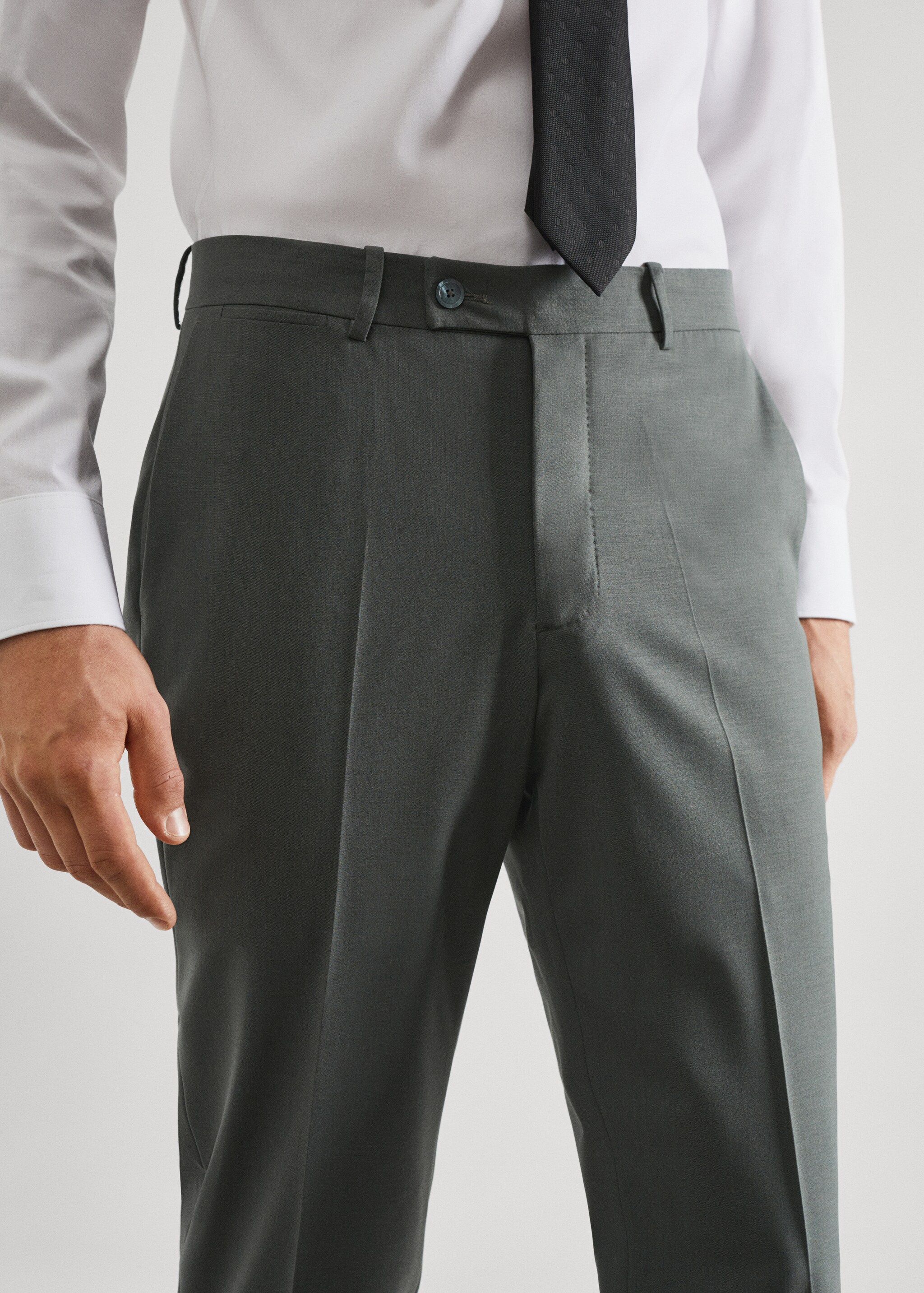 Wool slim-fit suit trousers - Details of the article 1