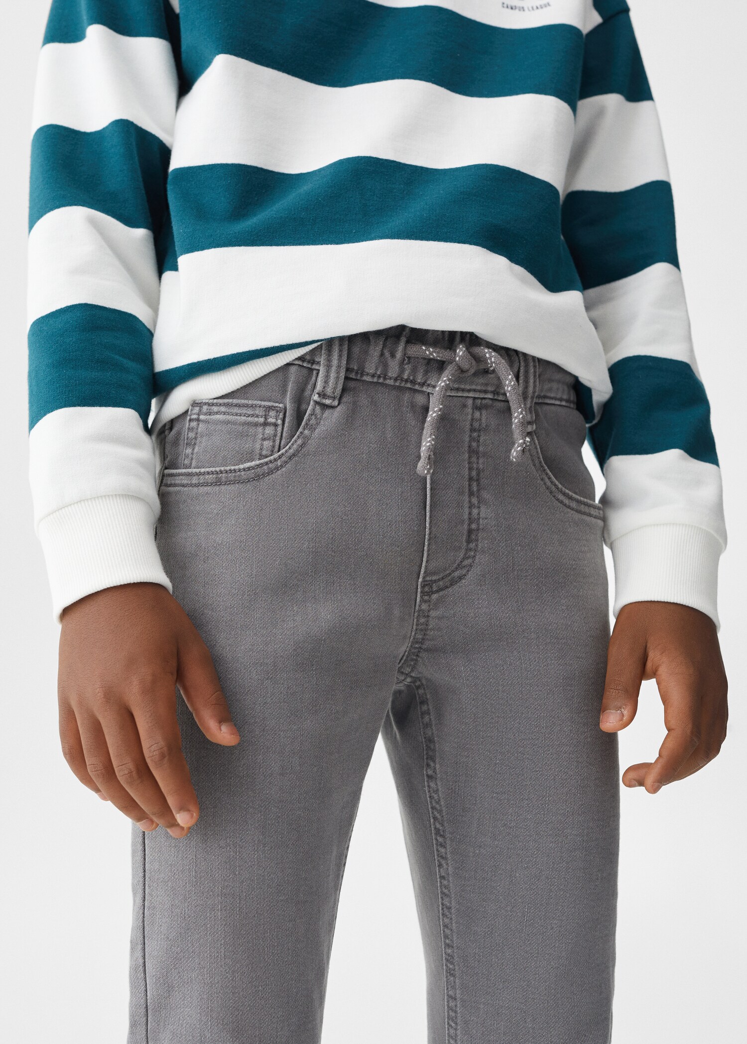 Comfy-fit jeans - Details of the article 1