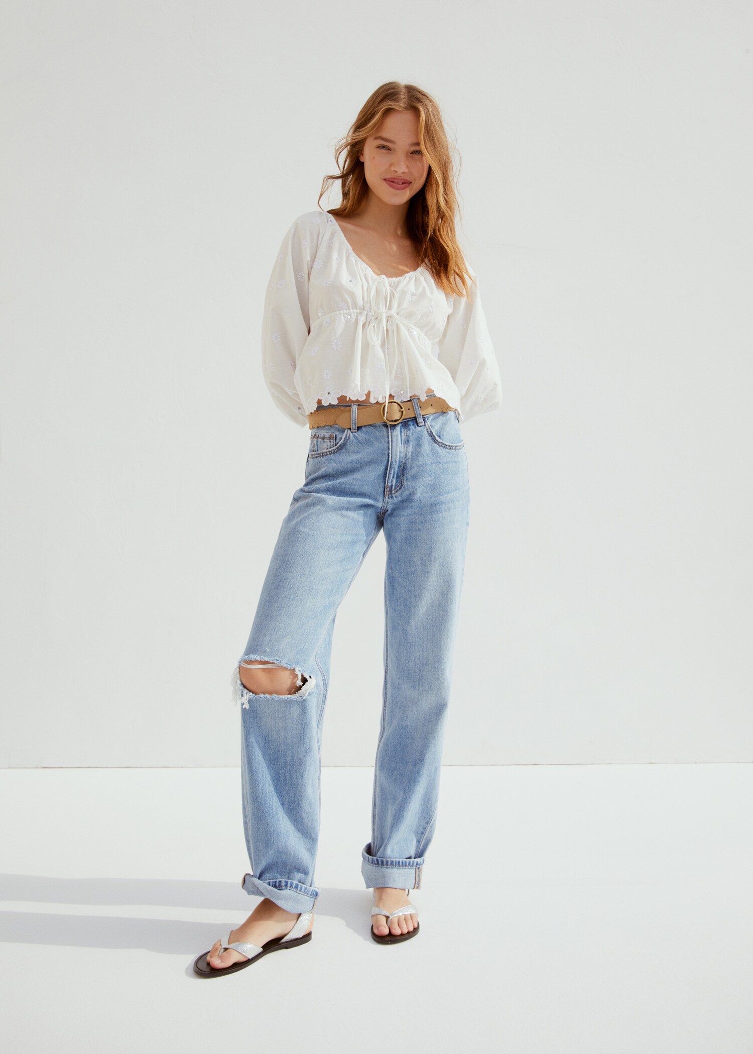 Turned-up straight jeans - Details of the article 5